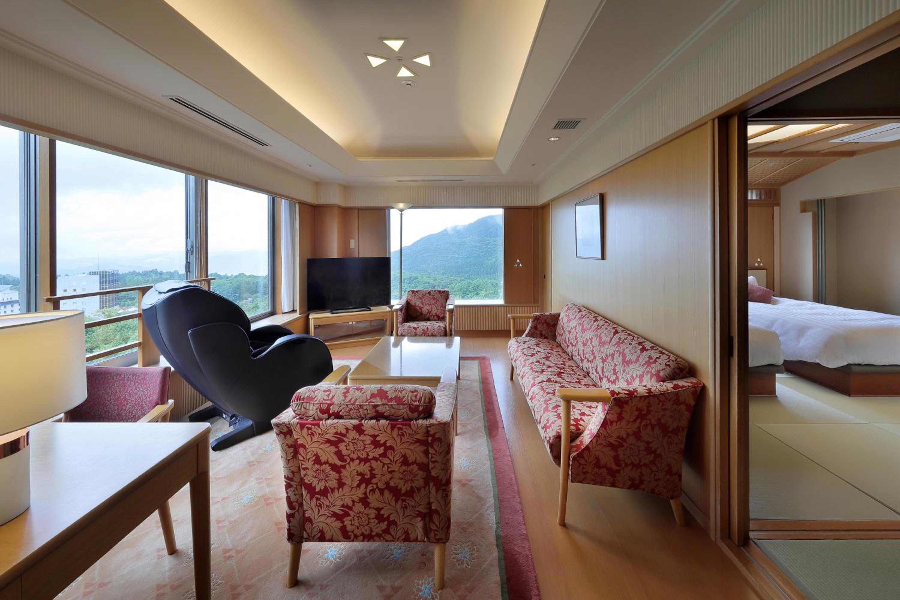 Superior Family Room