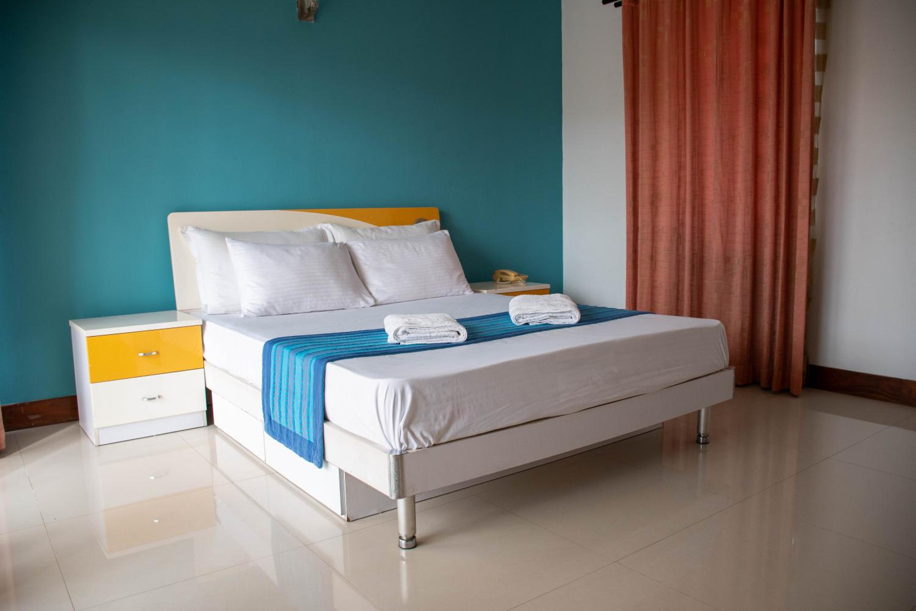 Deluxe Double Room with Balcony - Photo 1