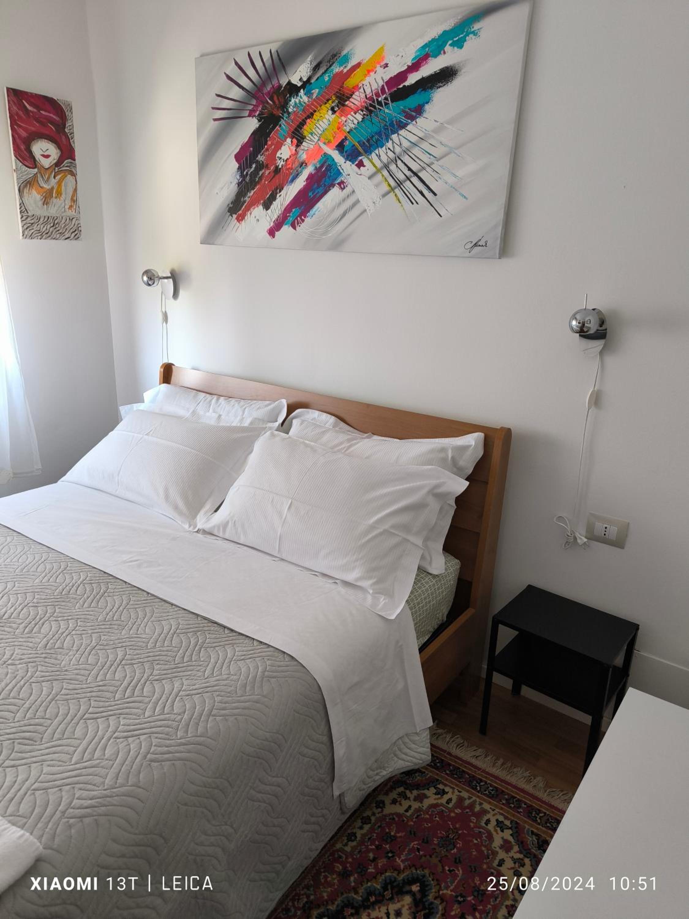 Double Room - Photo 9
