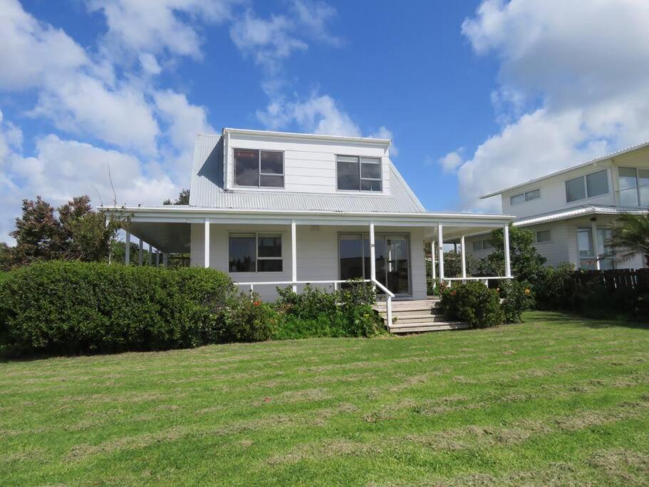 Four-Bedroom House photo 2