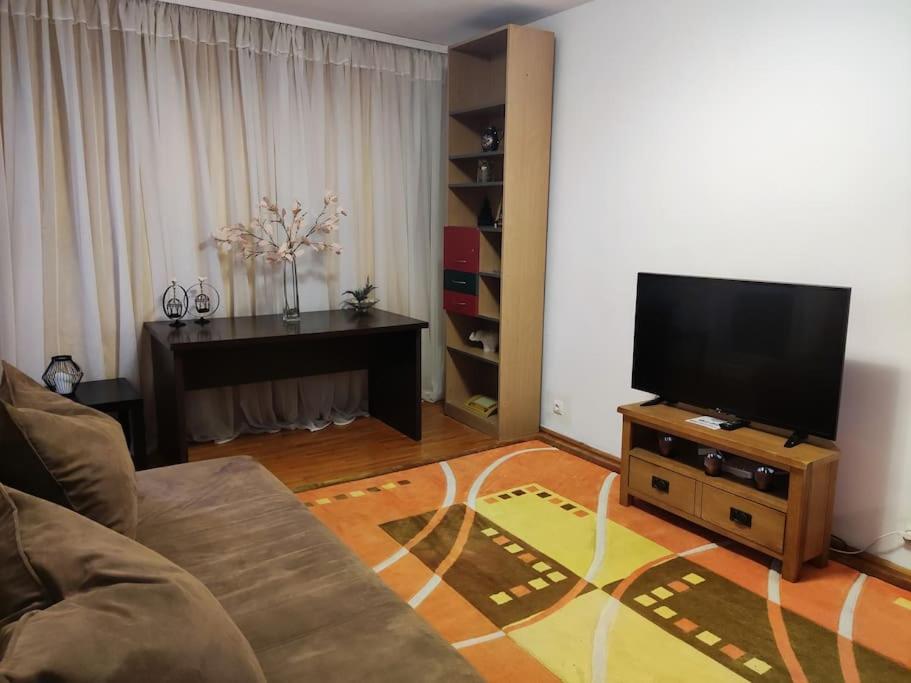 Three-Bedroom Apartment photo 1