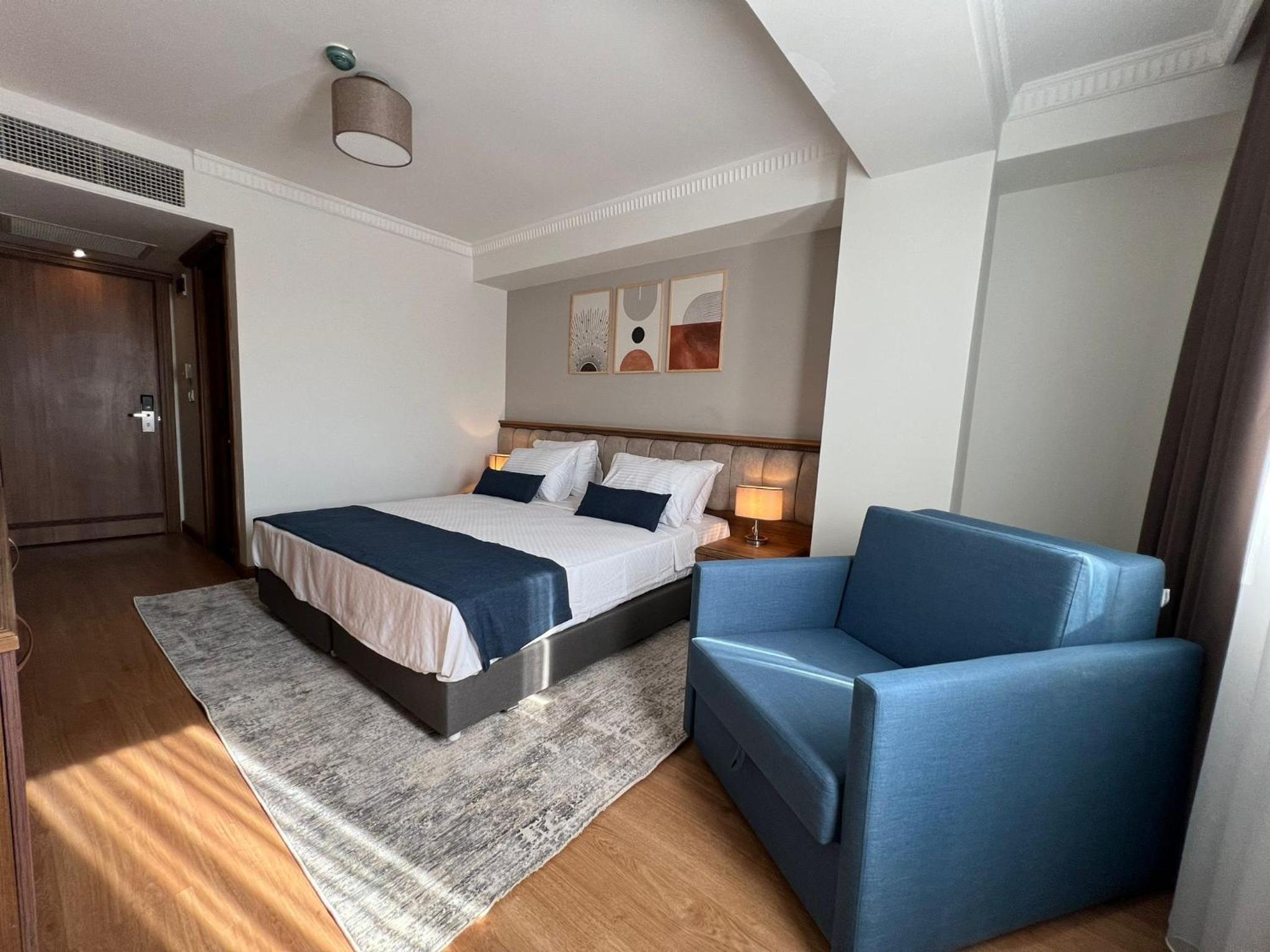 Deluxe Room photo 1