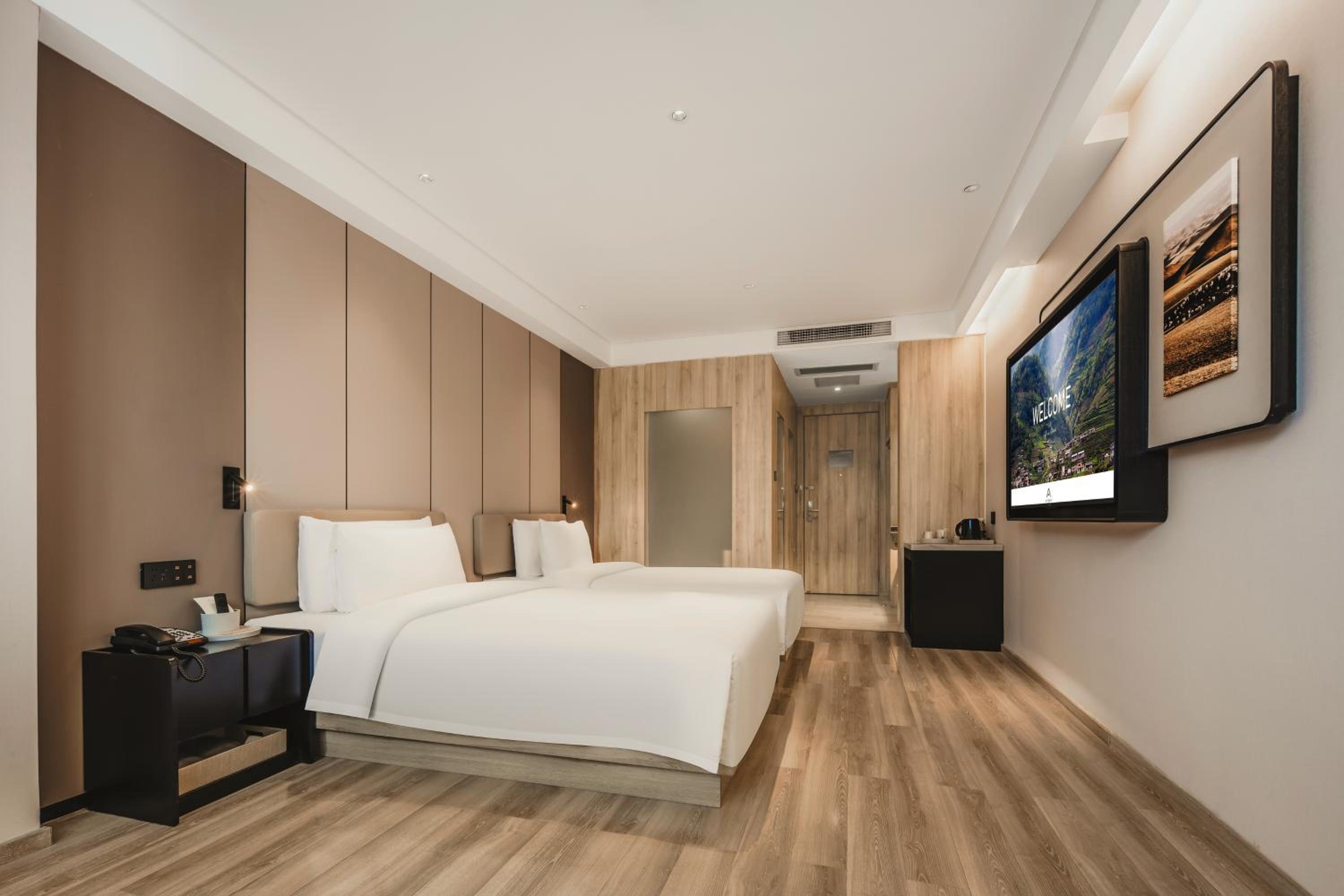 Superior Twin Room photo 2