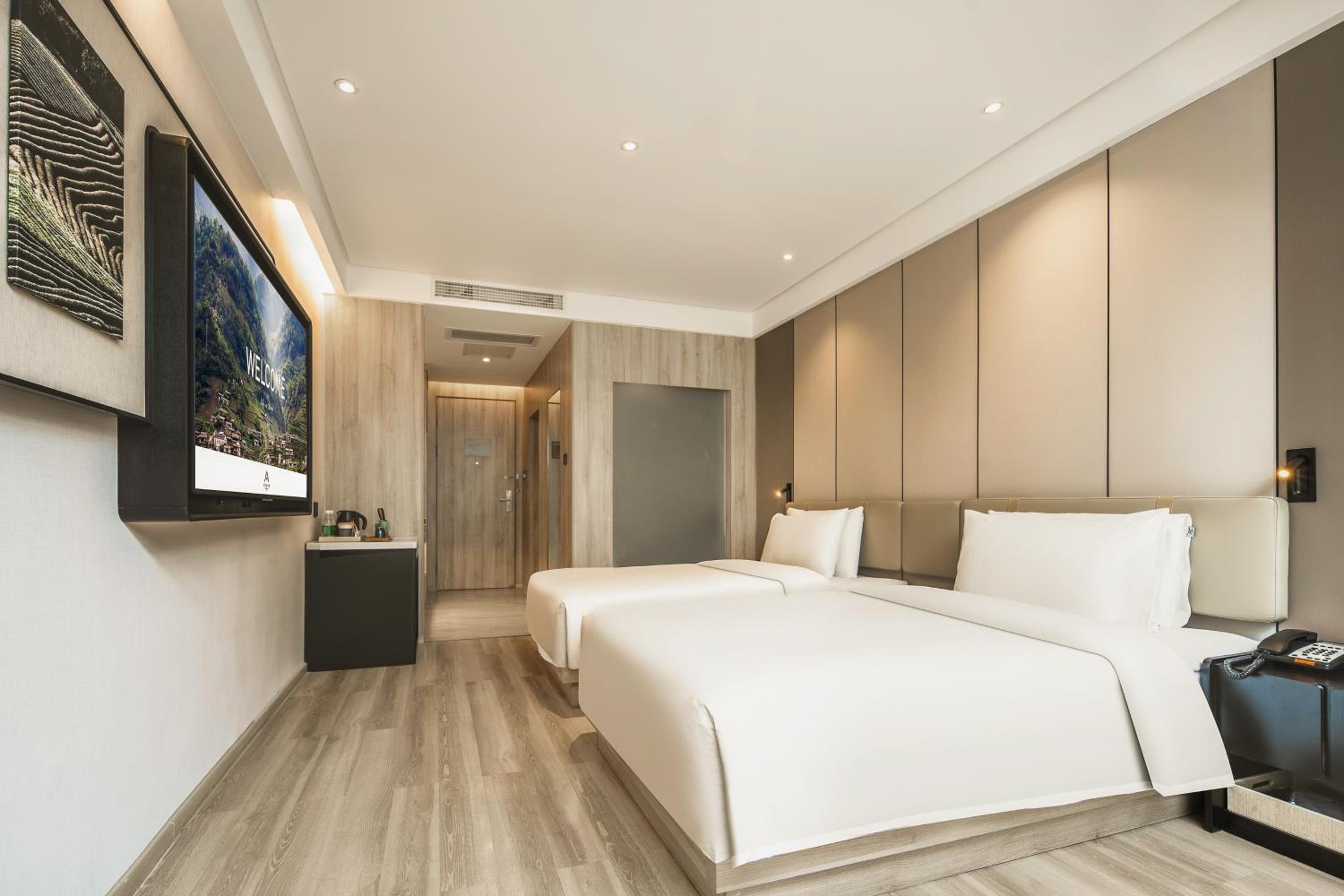 Superior Twin Room photo 3