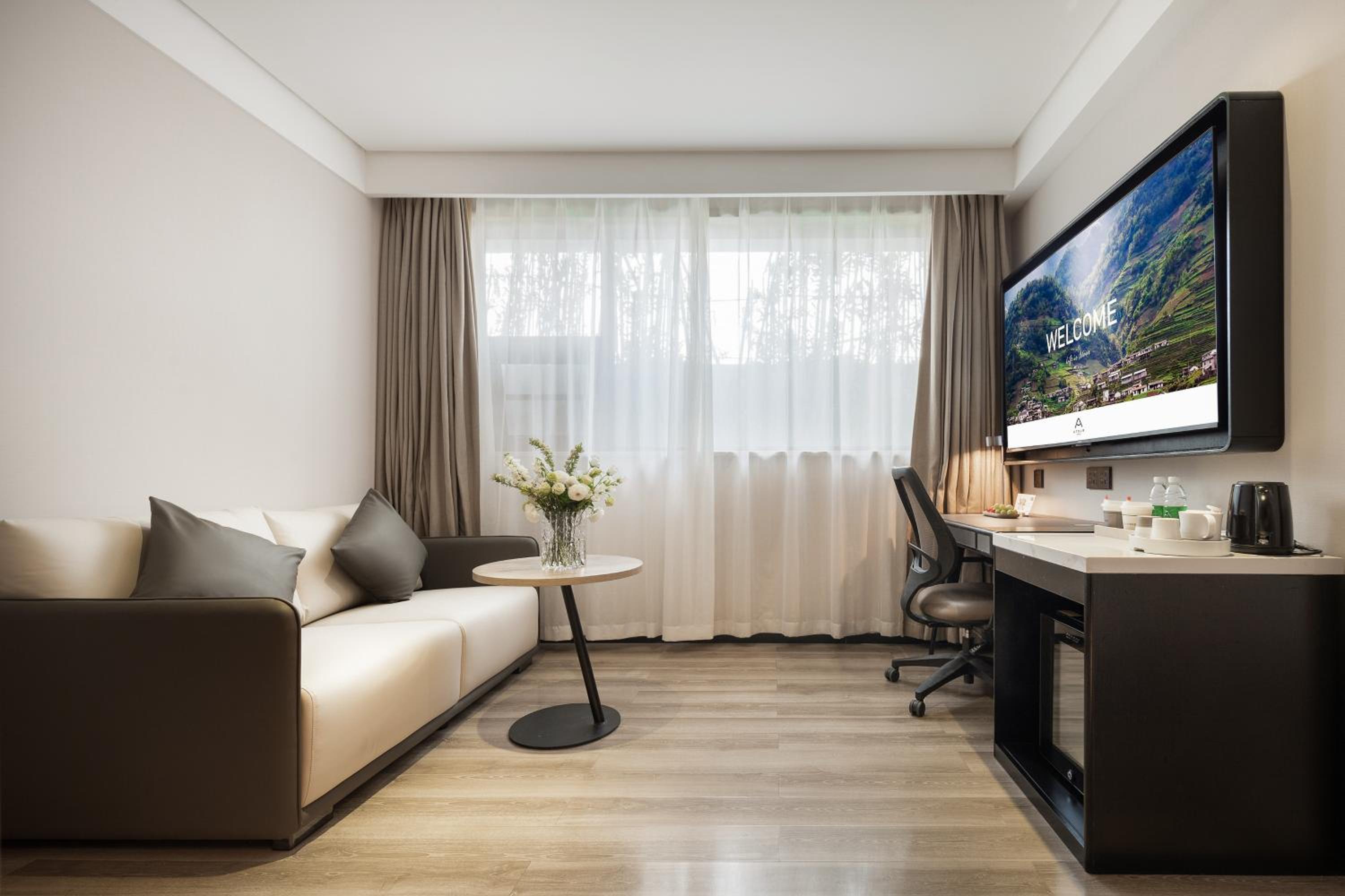 Superior Suite photo 1