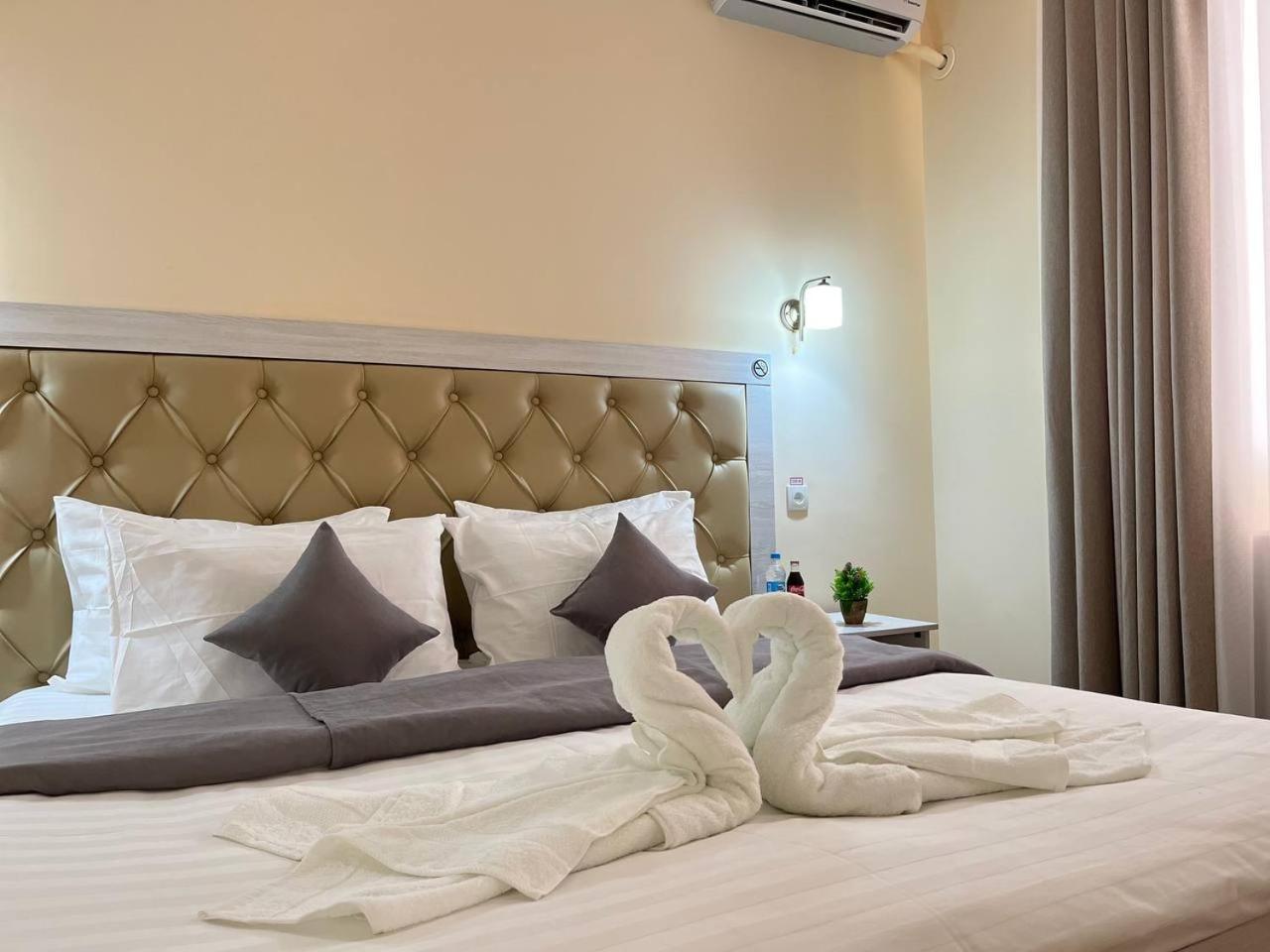 Classic Triple Room - Photo 1