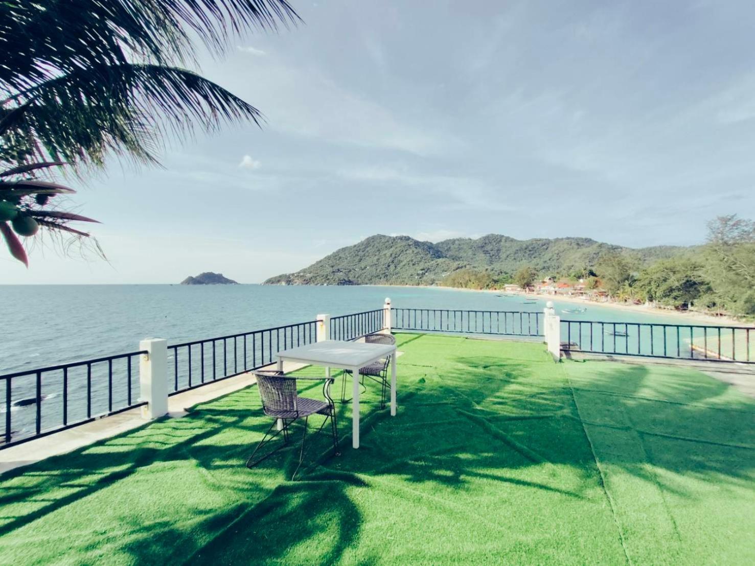 Double Room with Sea View - Photo 2