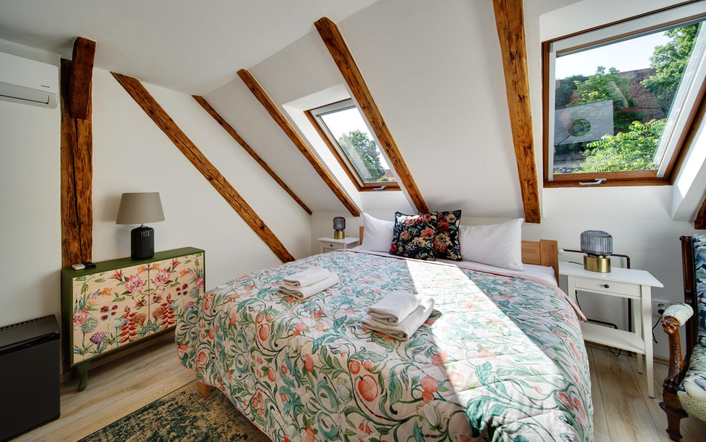 Deluxe Double Room photo 2