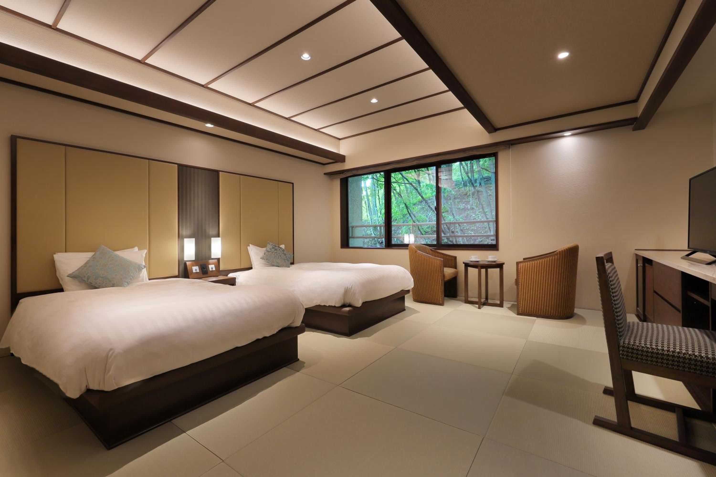 Deluxe Twin Room - Non-Smoking - Photo 1