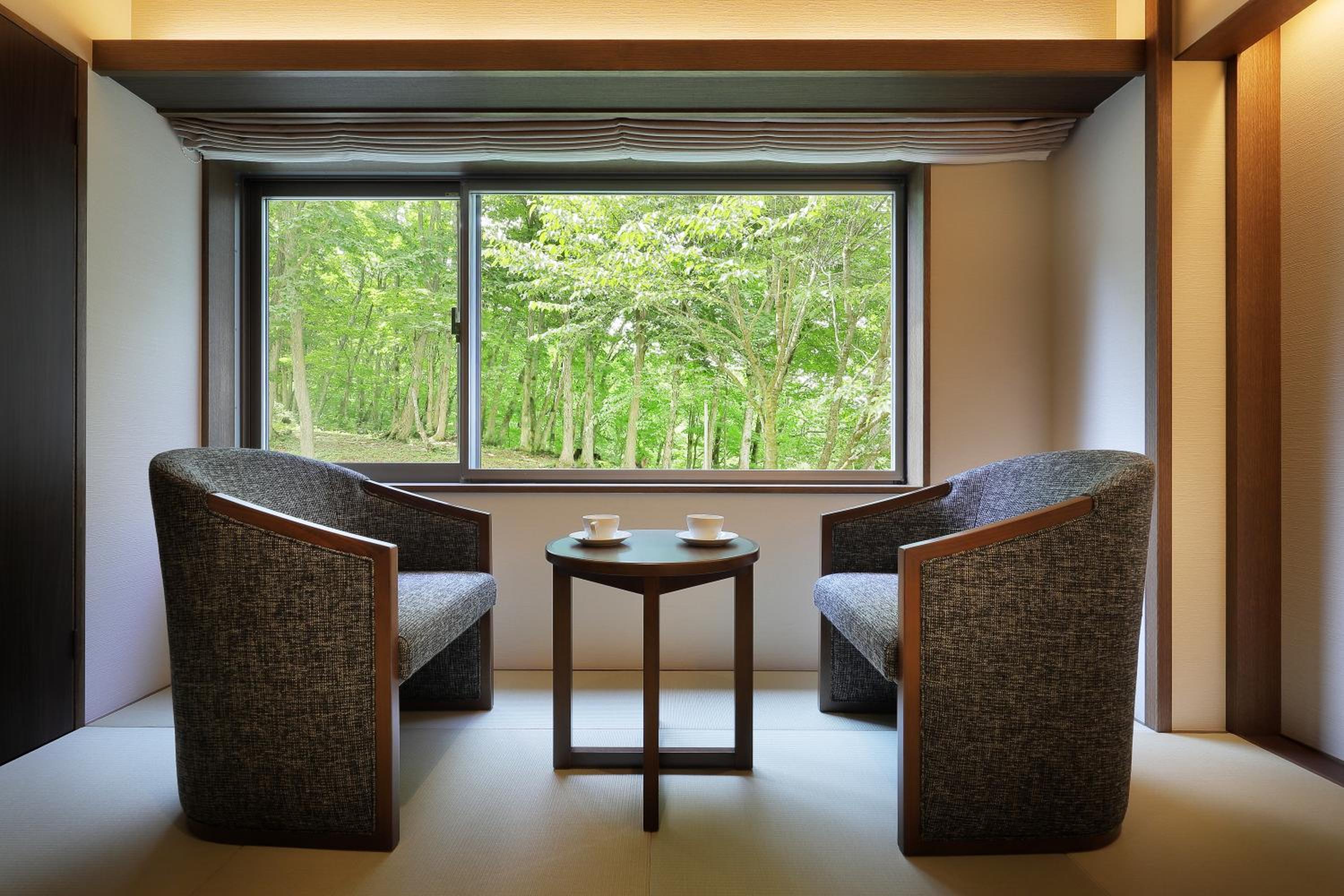 Deluxe Twin Room - Non-Smoking - Photo 3