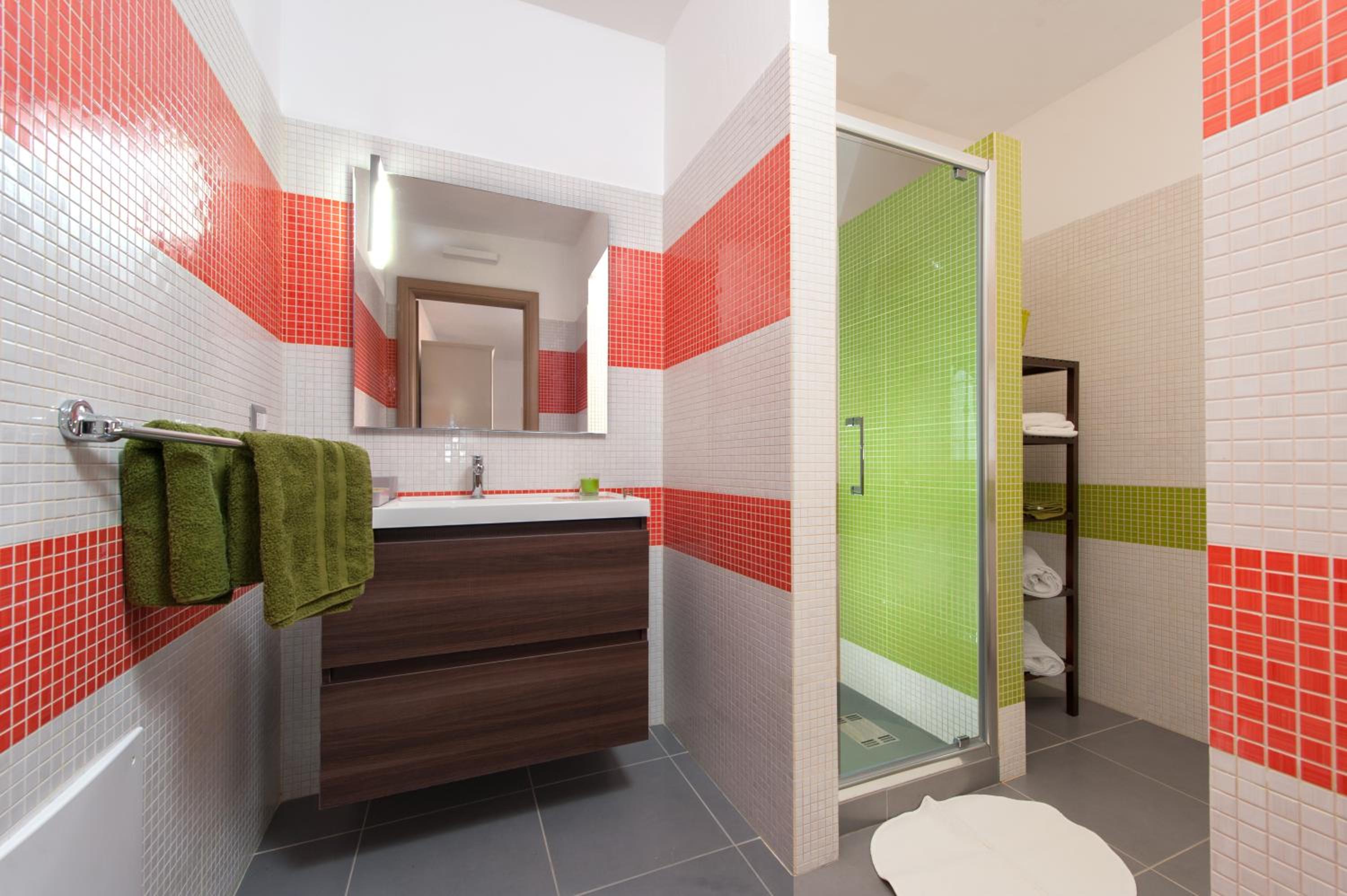 Double Room With Patio photo 2