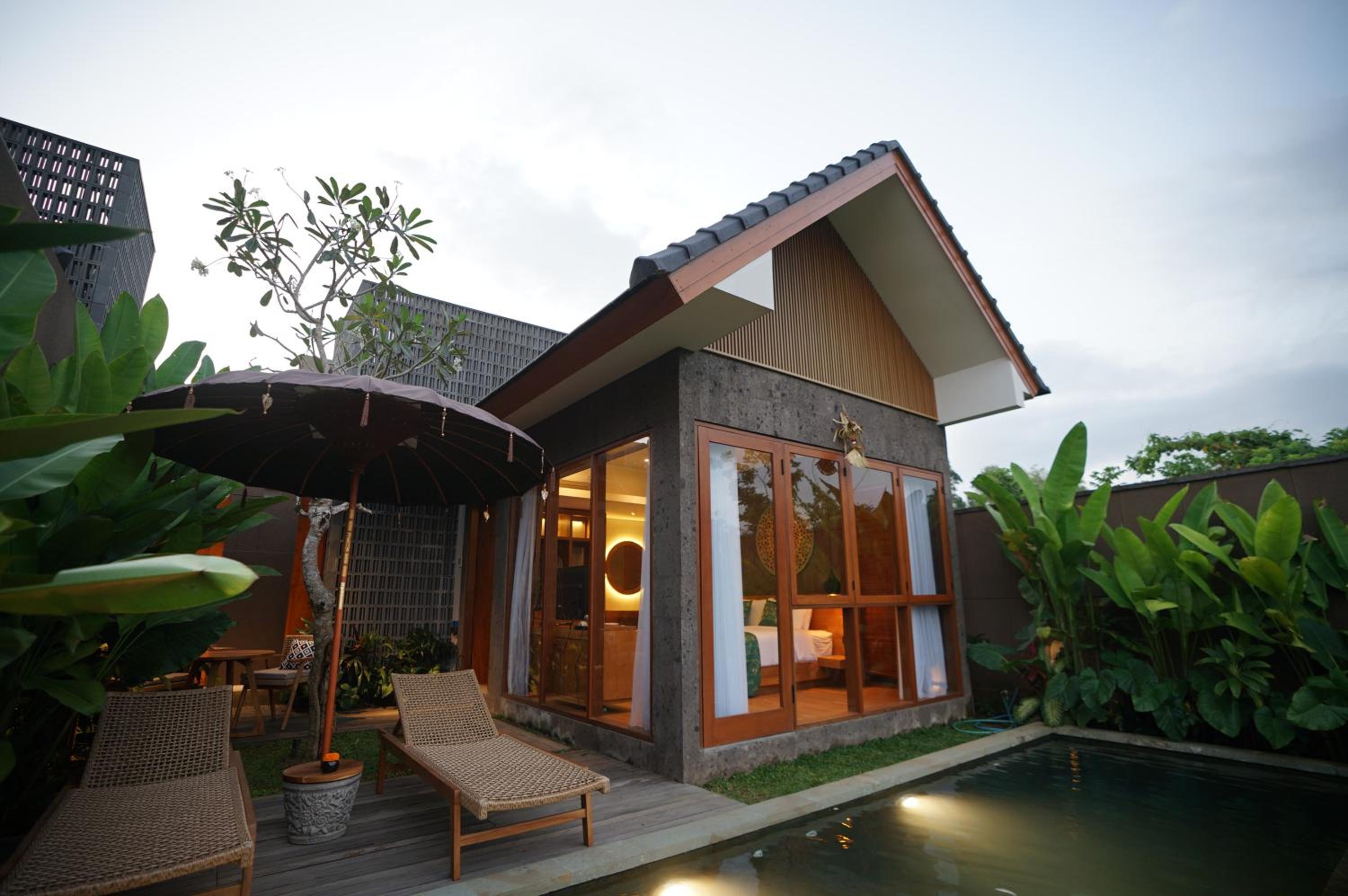 Villa with Garden View - Photo 15