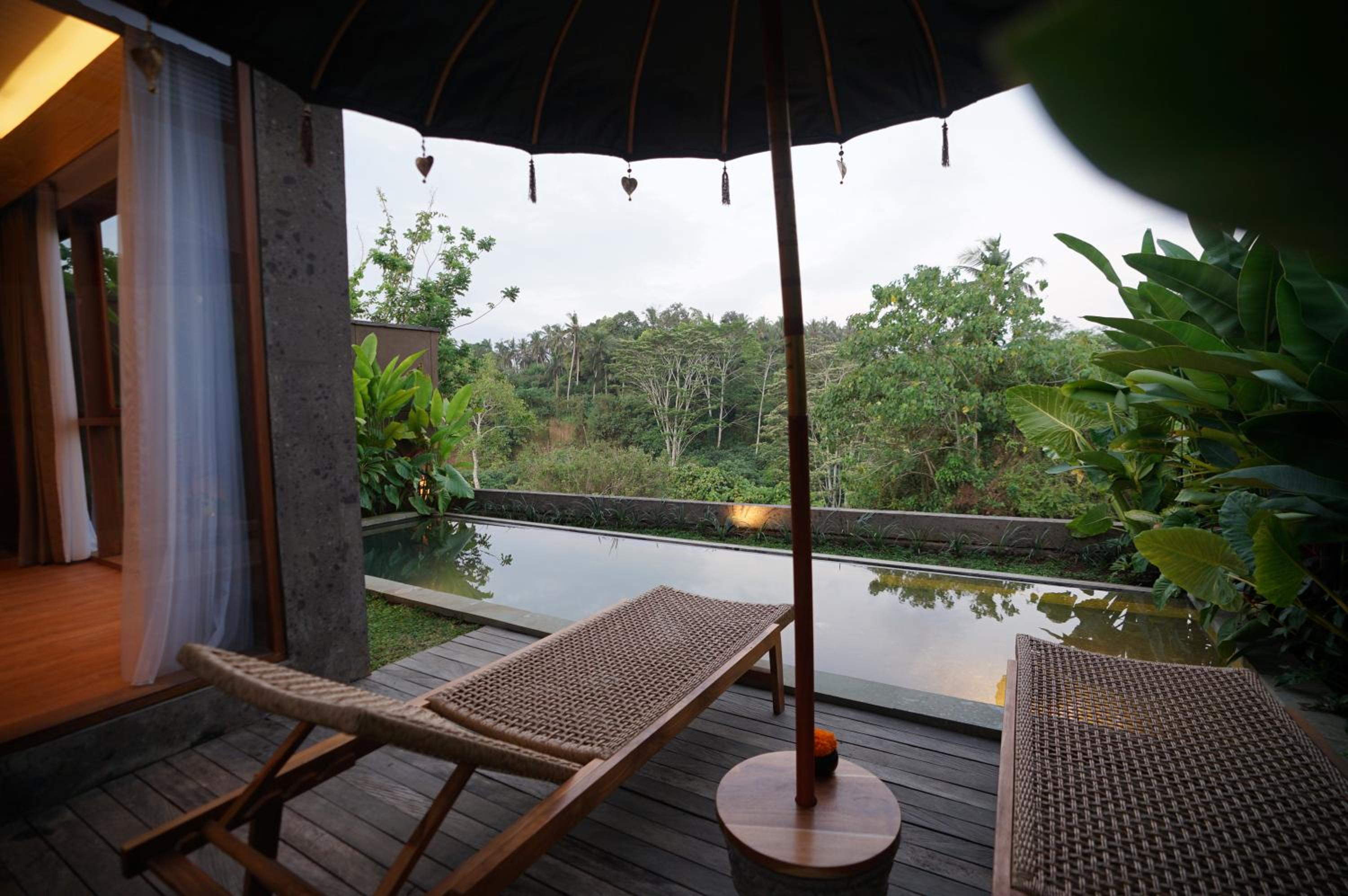 Villa with Garden View - Photo 13