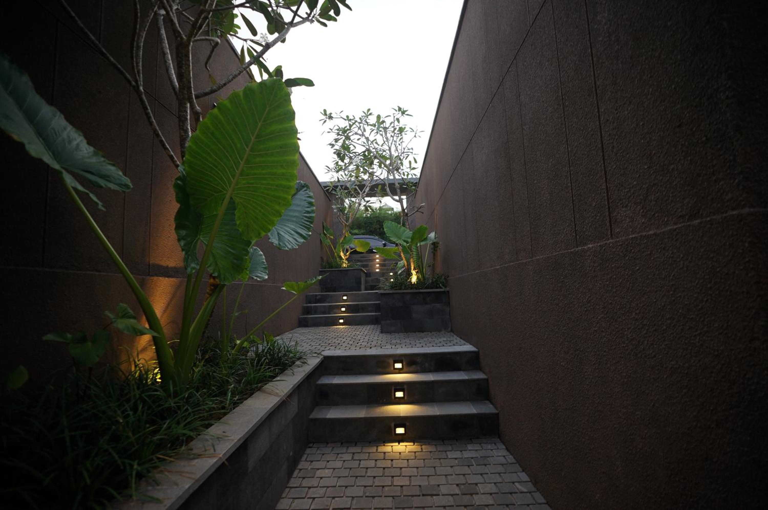 Villa with Garden View - Photo 7