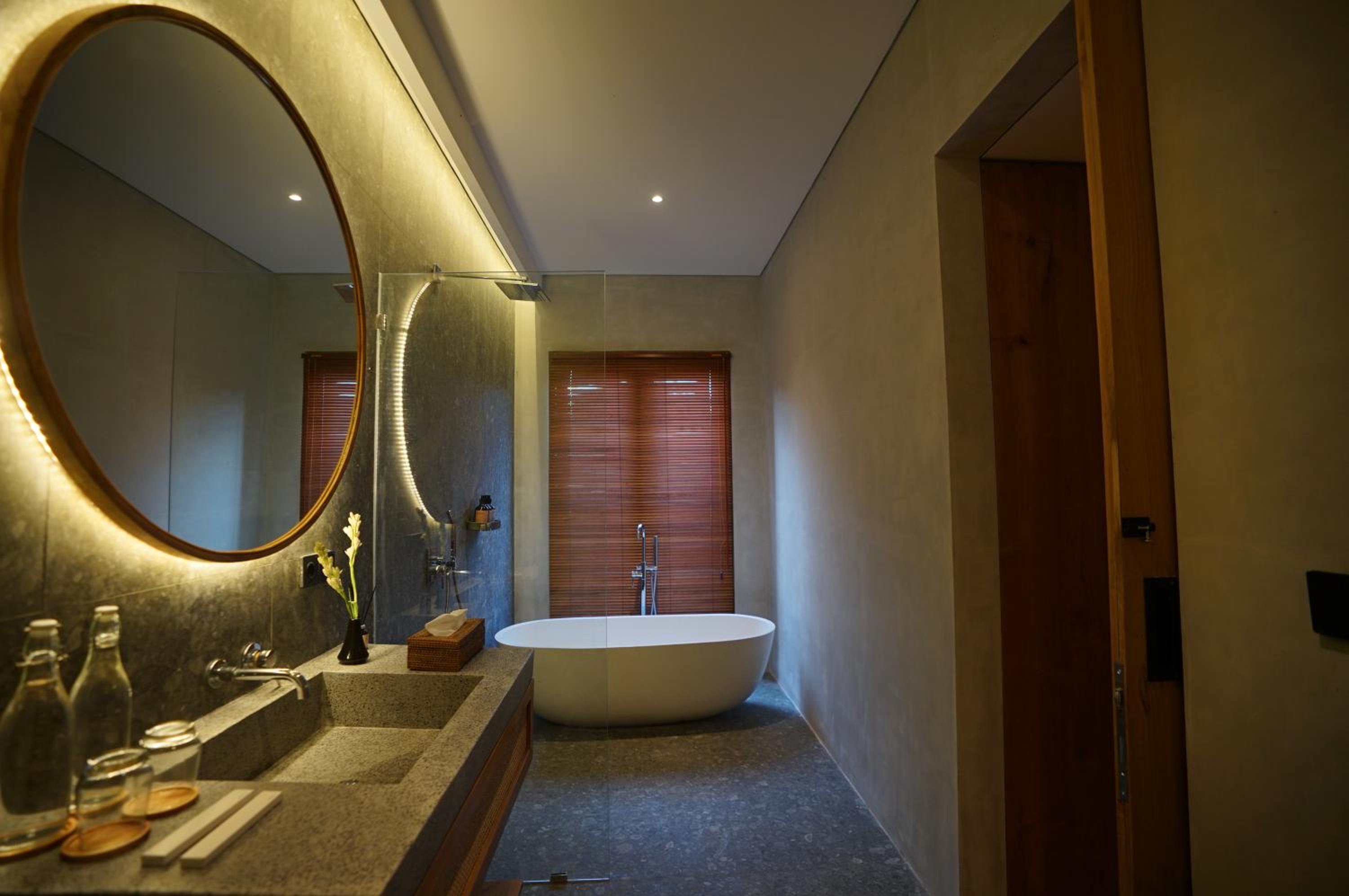 Villa with Garden View - Photo 3