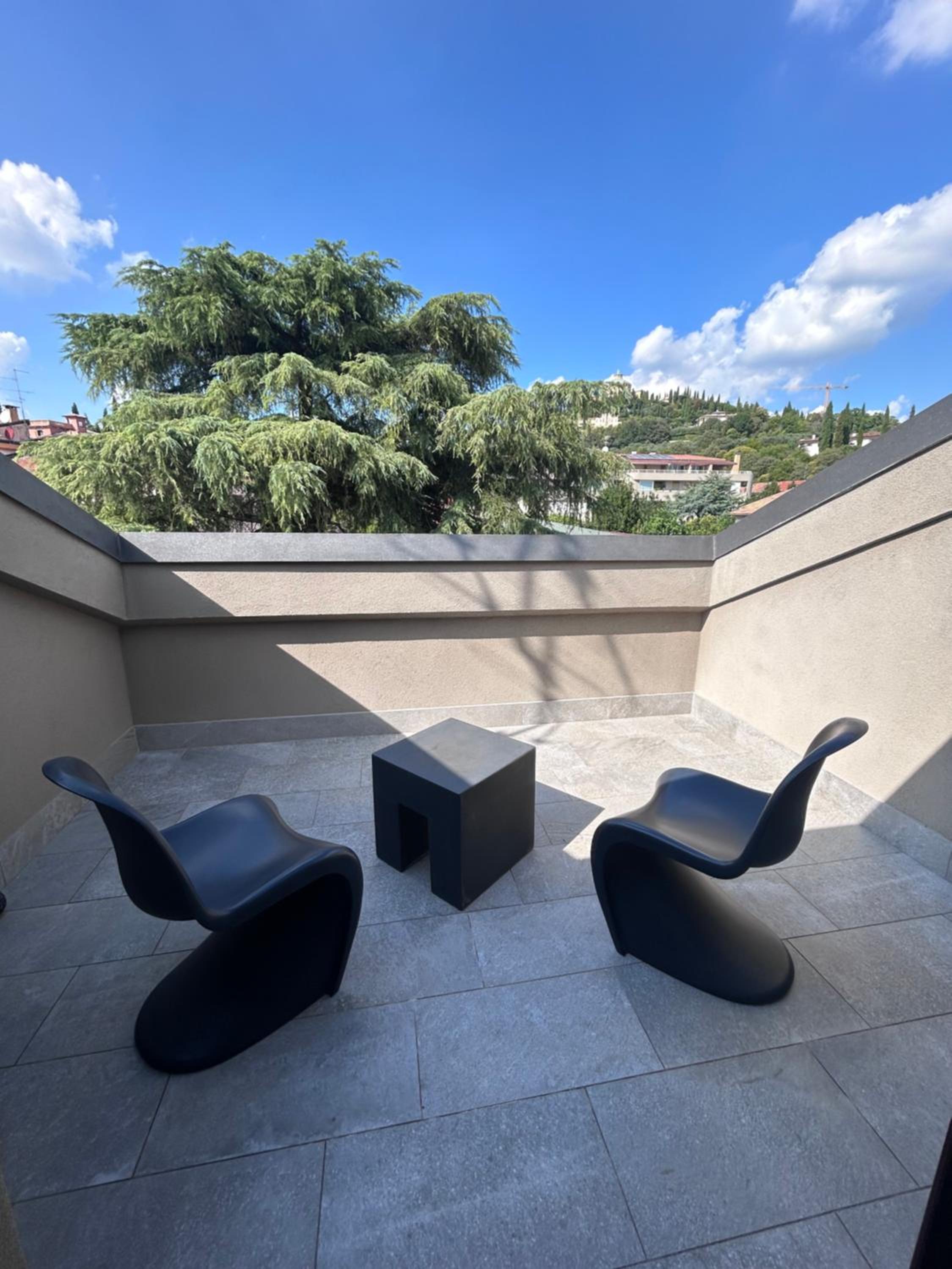Duplex Suite with Terrace - Photo 6