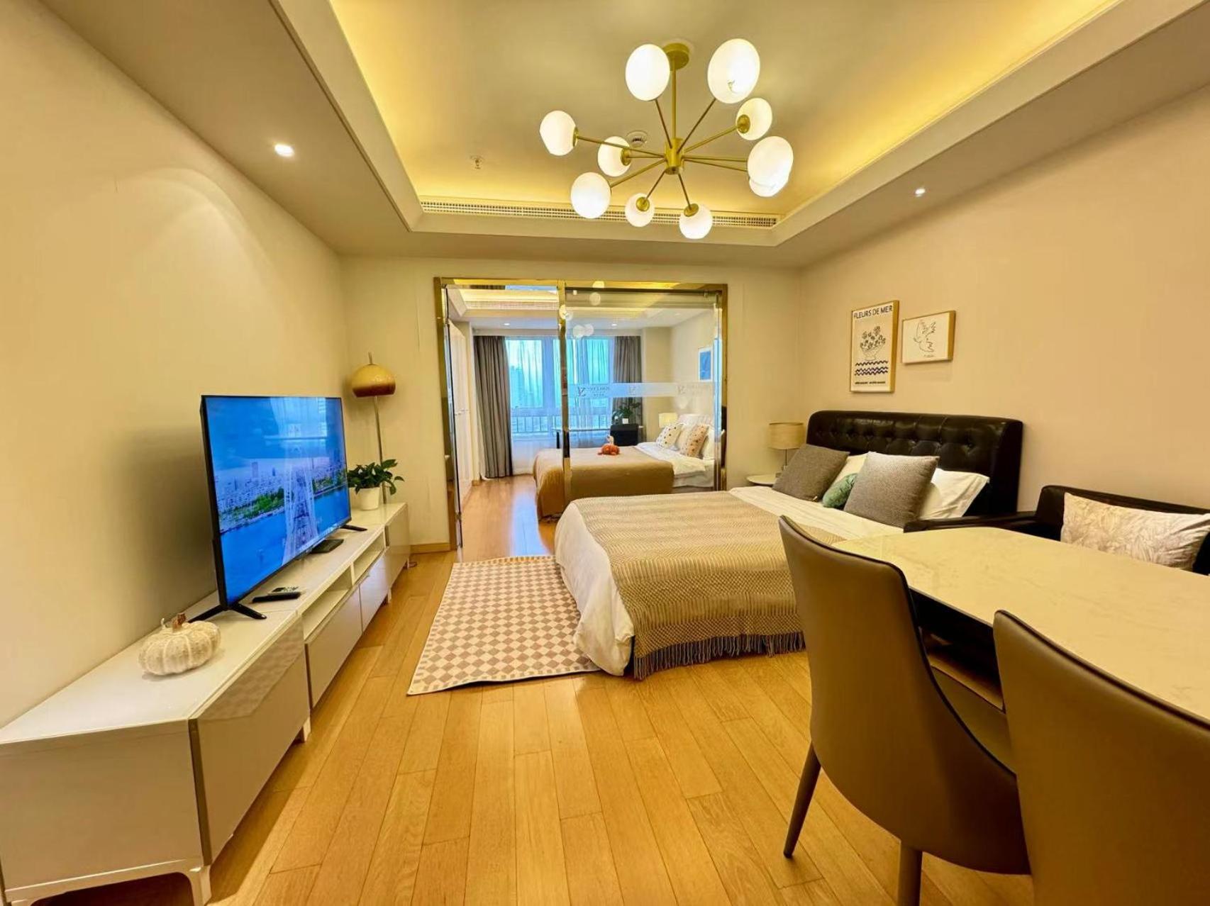 Superior Queen Room with Two Queen Beds