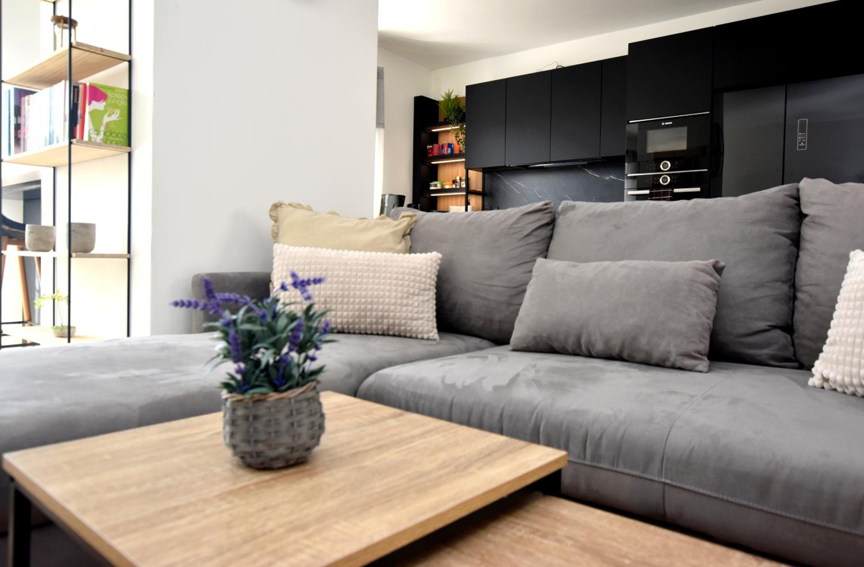 Three-Bedroom Apartment - High Floor photo 1