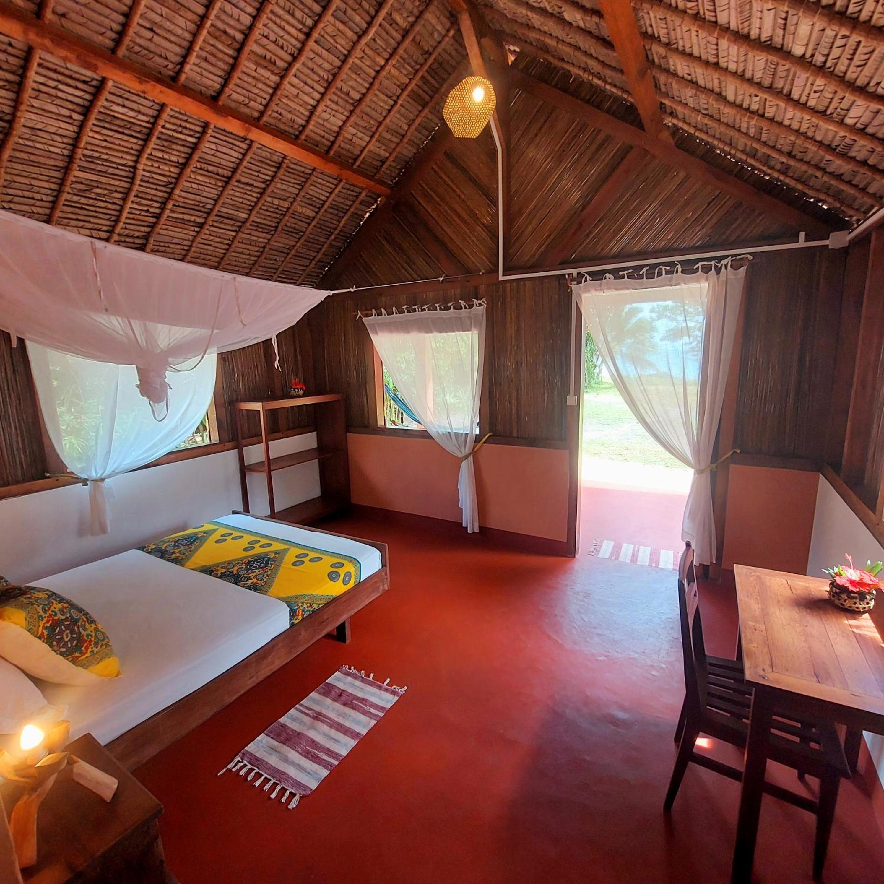 Bungalow photo 2