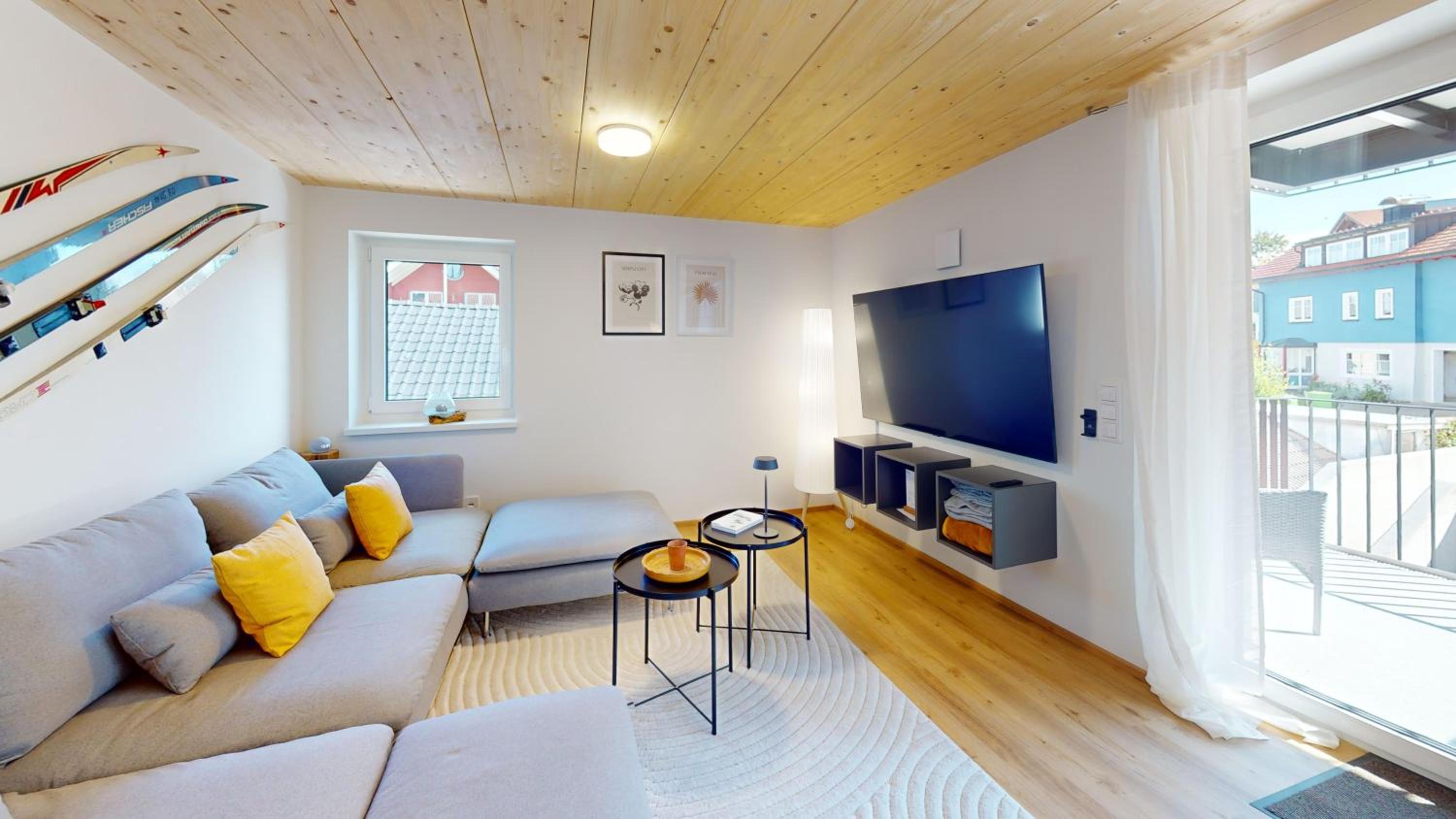 Two-Bedroom Apartment with Balcony photo 1