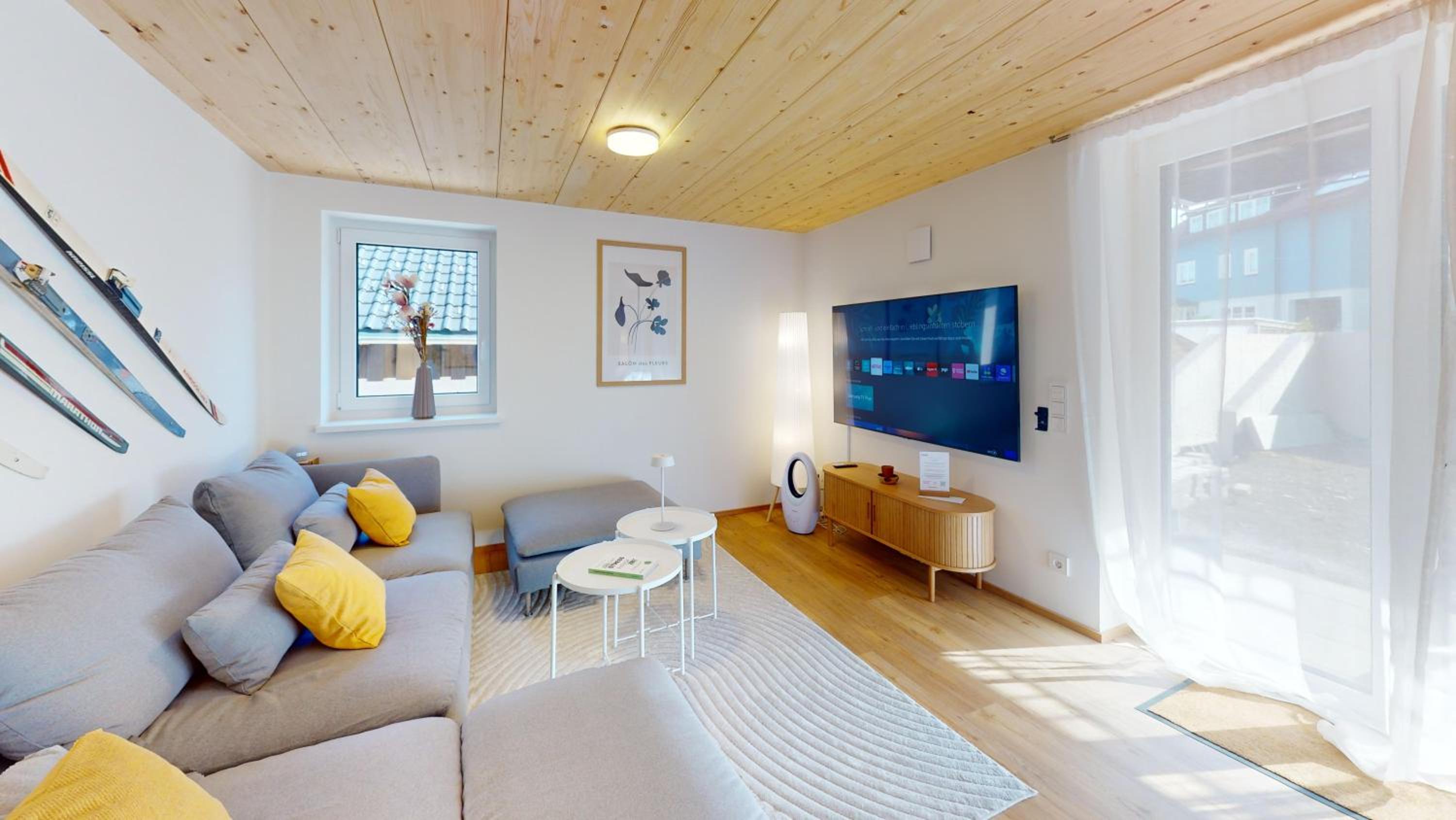 Two-Bedroom Apartment with Terrace photo 1