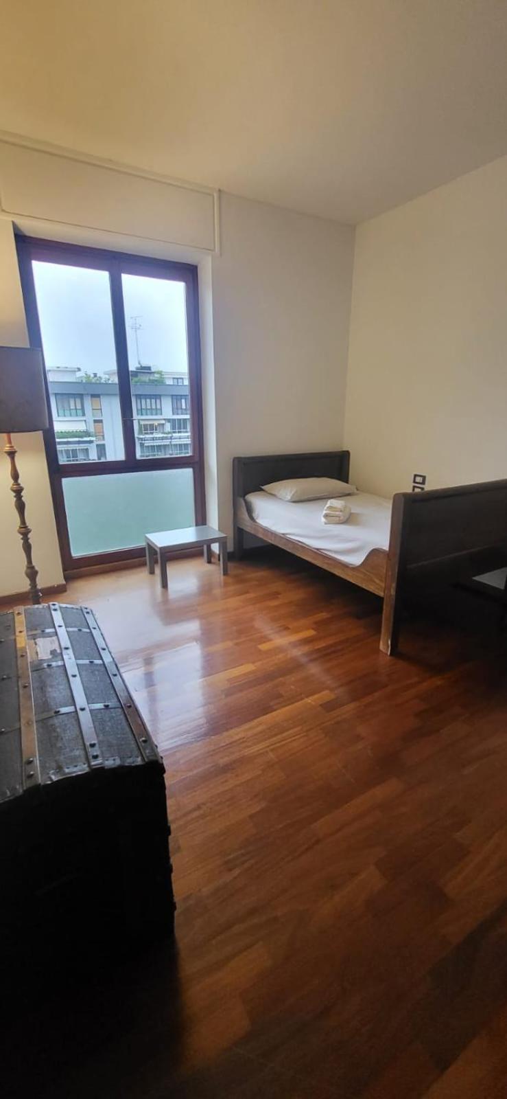 Large Double Room photo 3