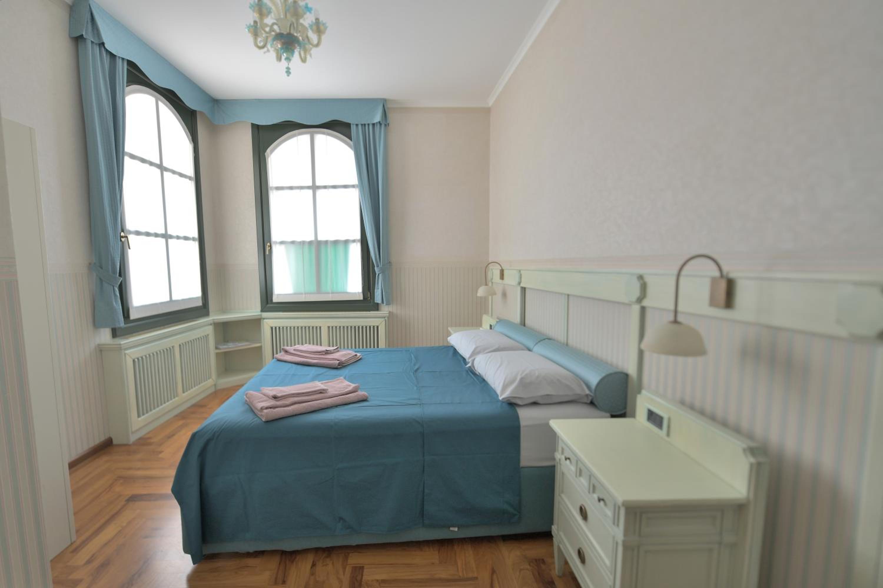 Two-Bedroom Superior Apartment