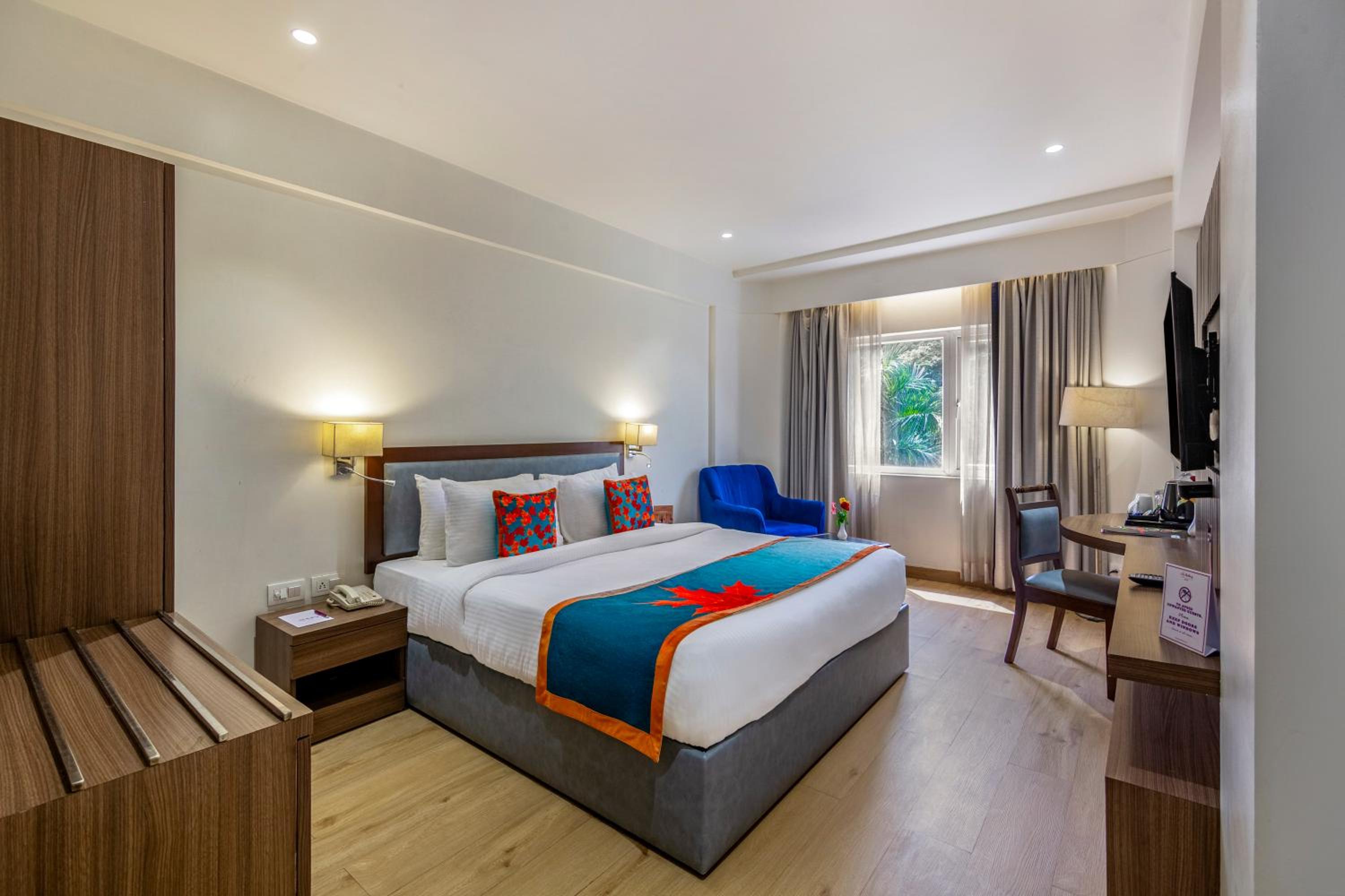 Premier Room - Photo 3