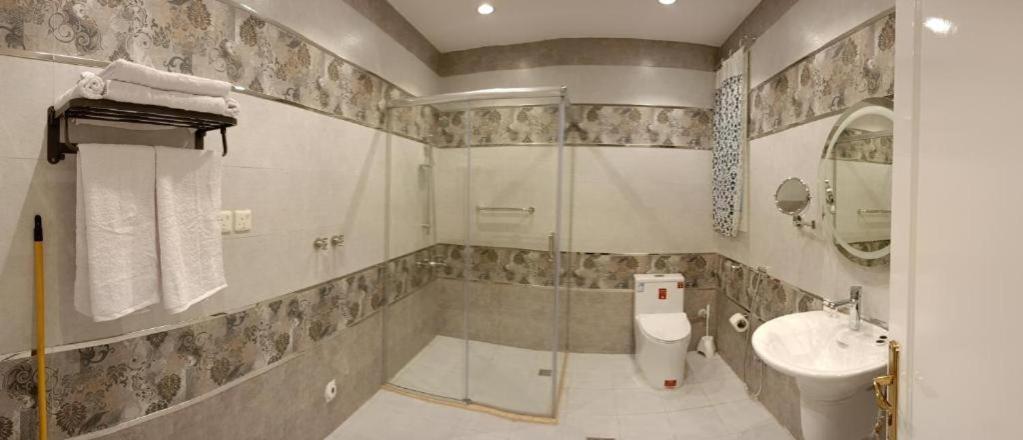Apartment - Photo 51