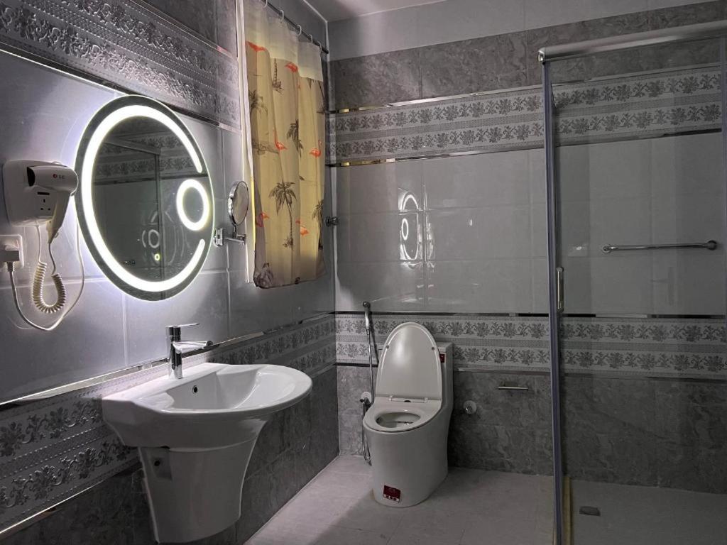 Apartment - Photo 60
