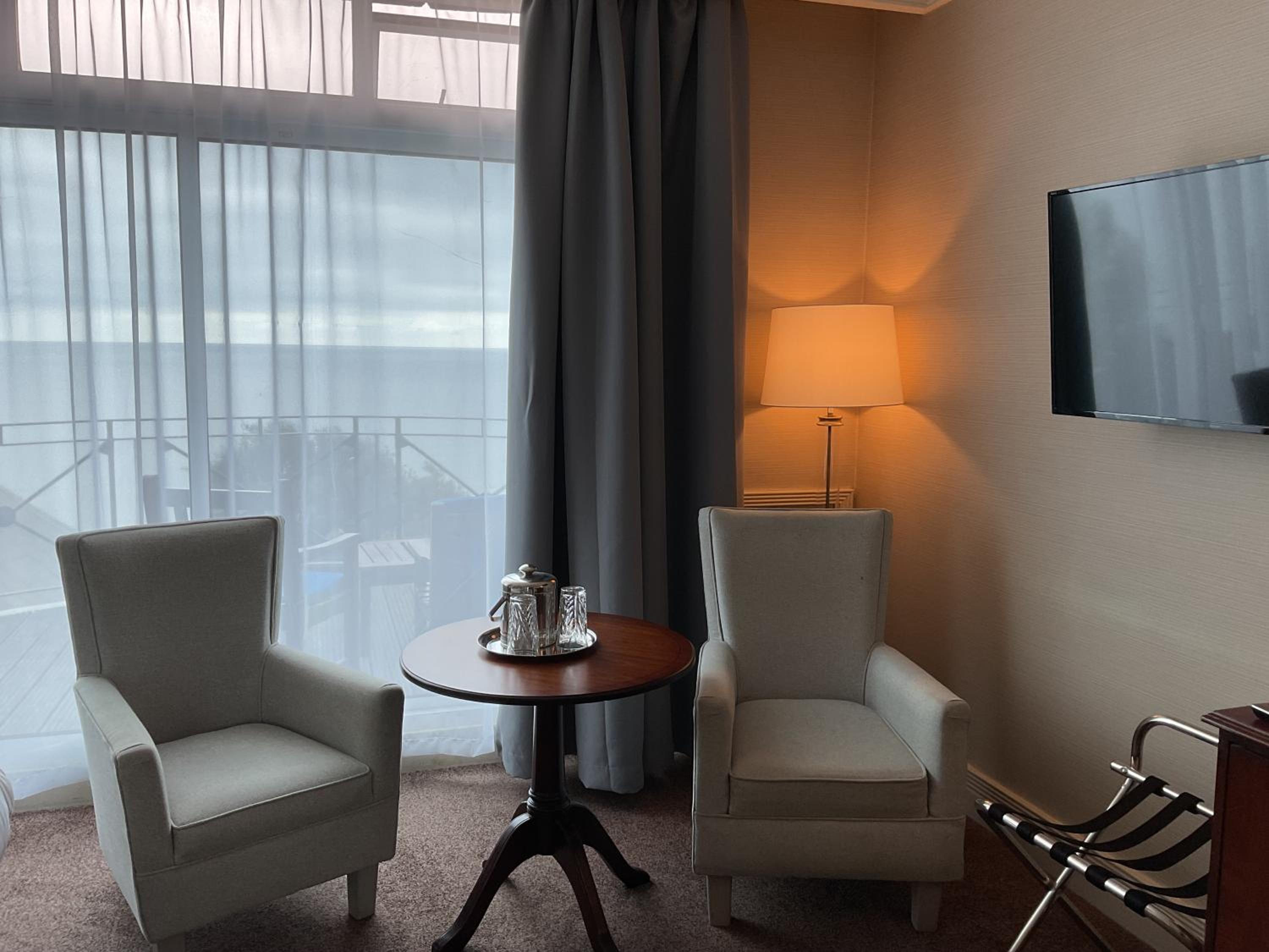 Double Room with Sea View - Photo 7