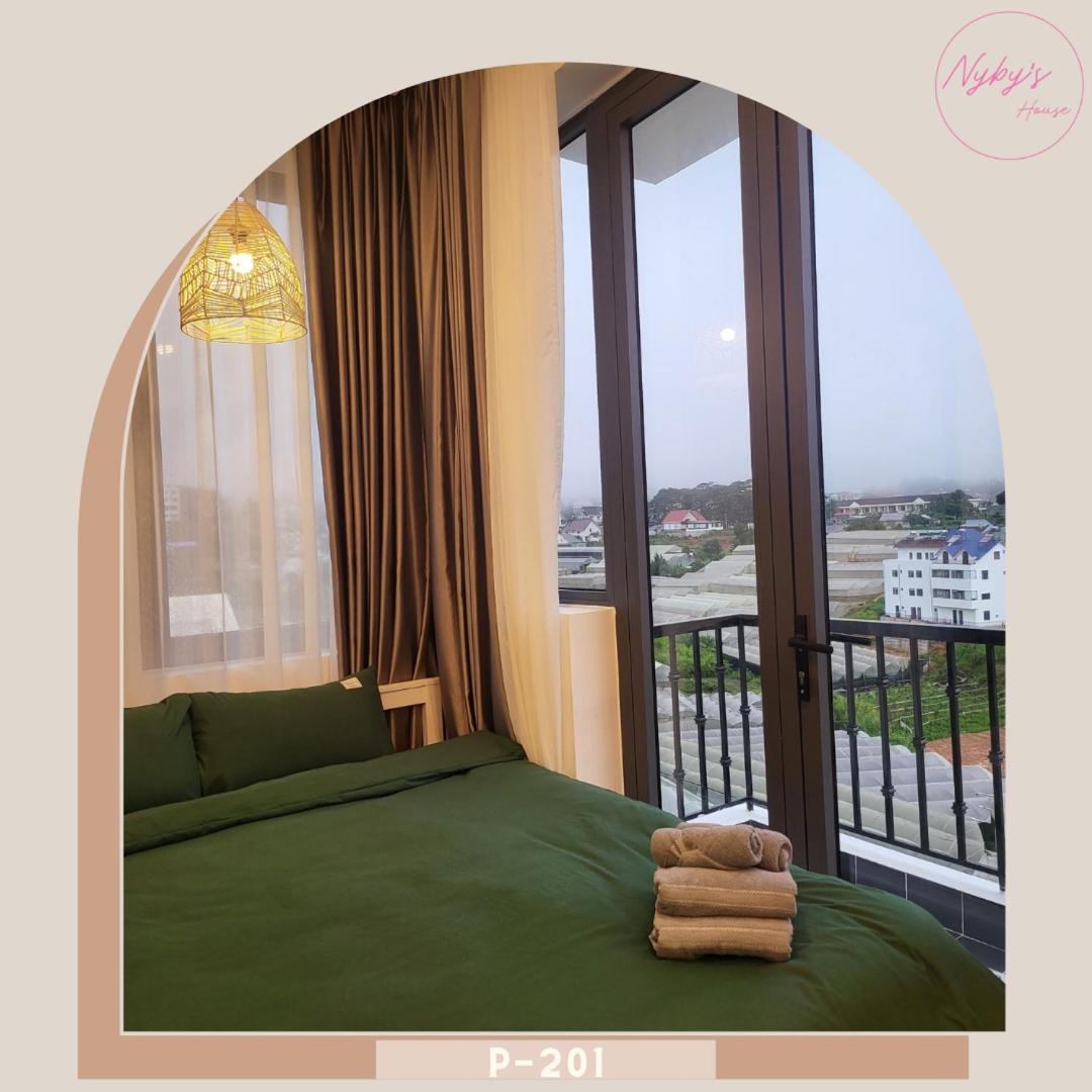Family Suite With Balcony photo 3