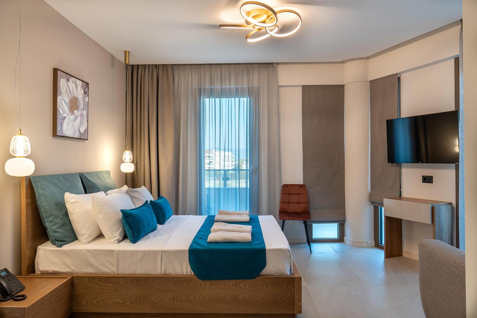 Junior Suite with Balcony photo 2