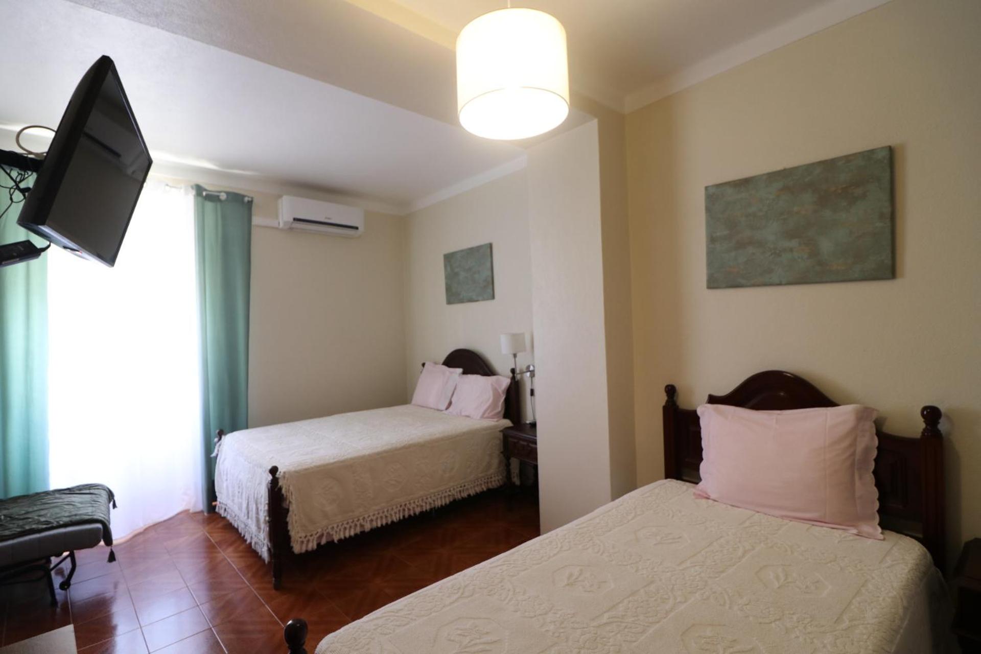 Comfort Quadruple Room - Photo 6