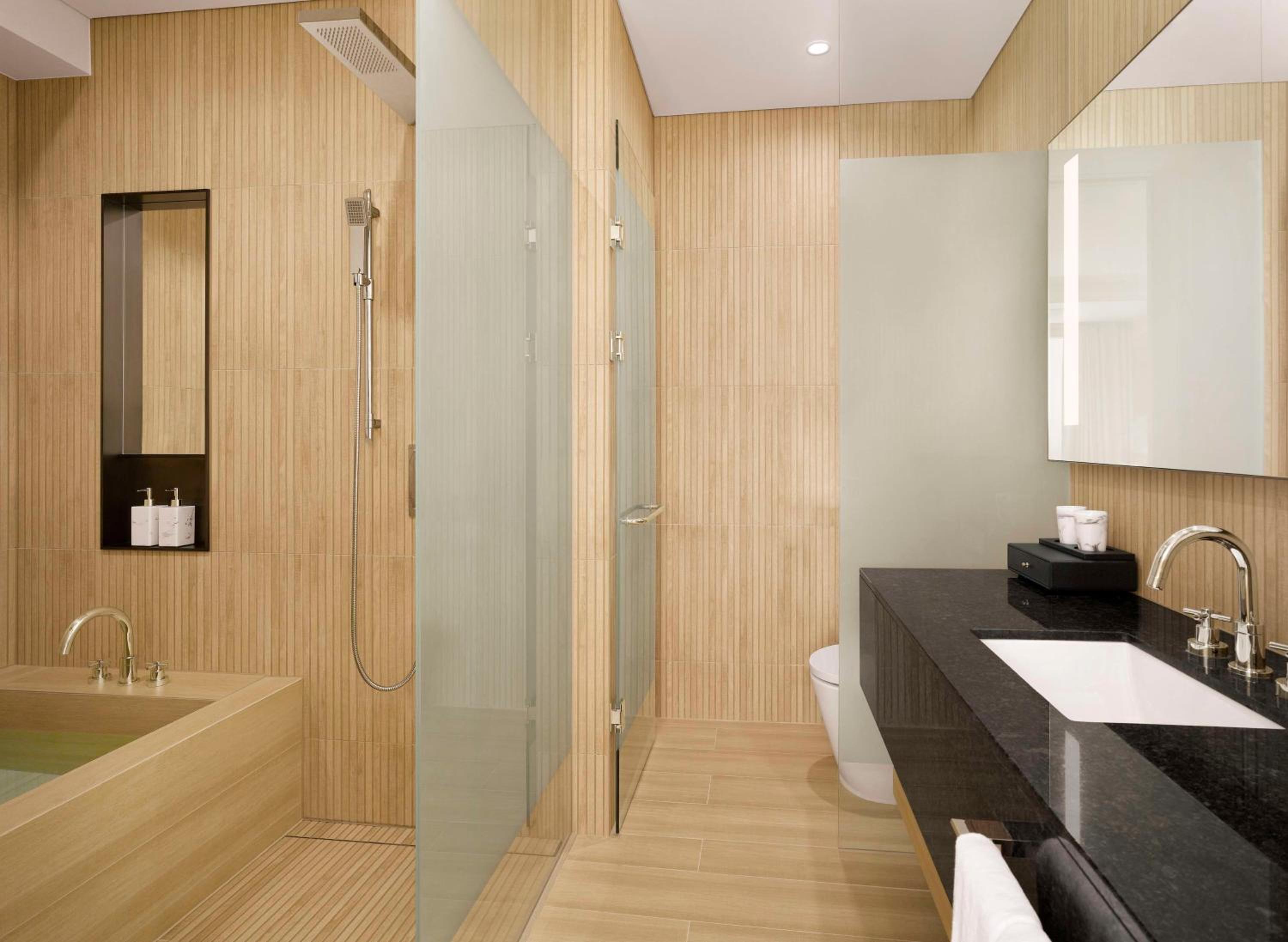 One Bedroom Suite Twin with Partial Ocean View