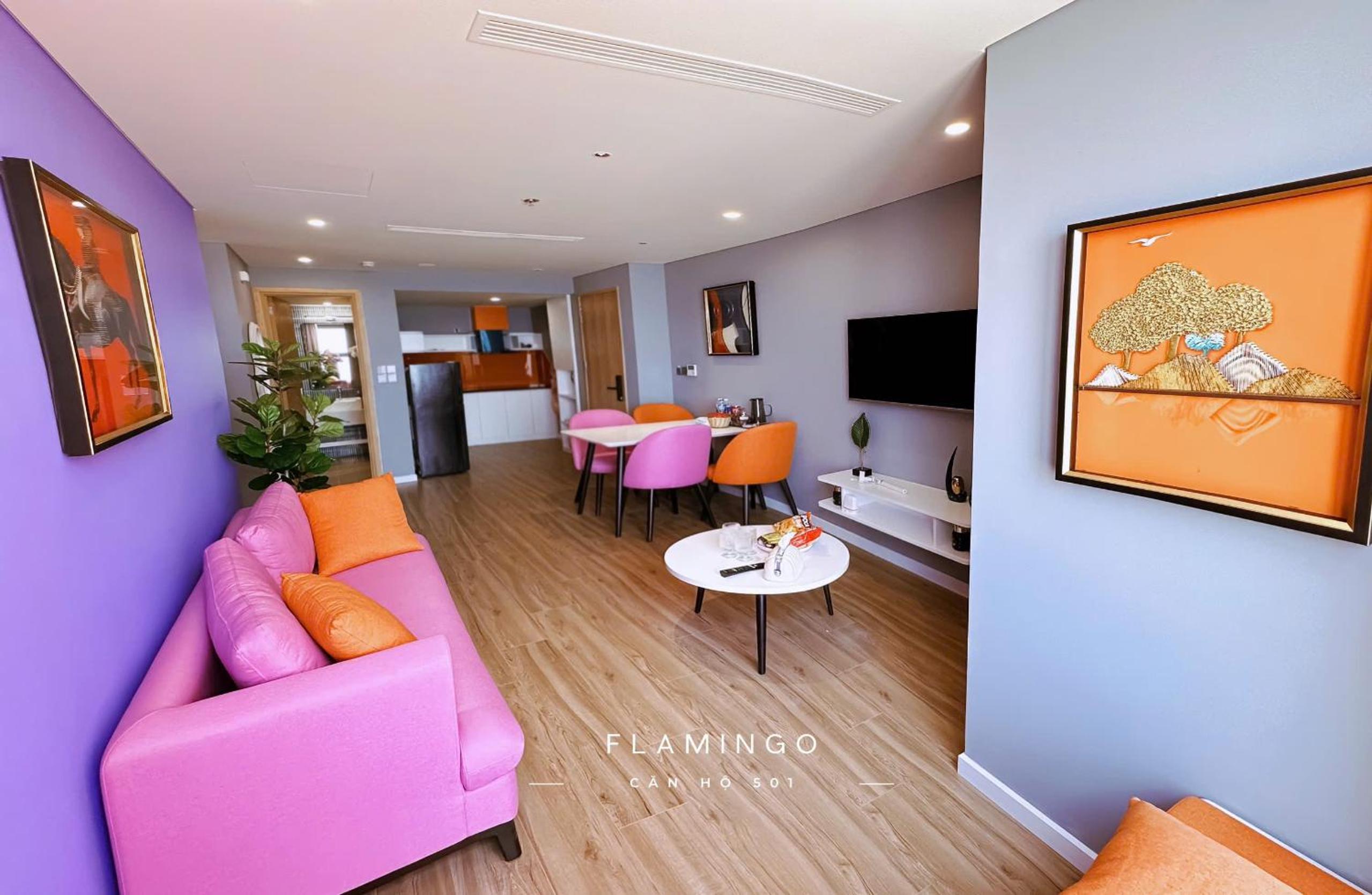 Family Room With Balcony photo 1