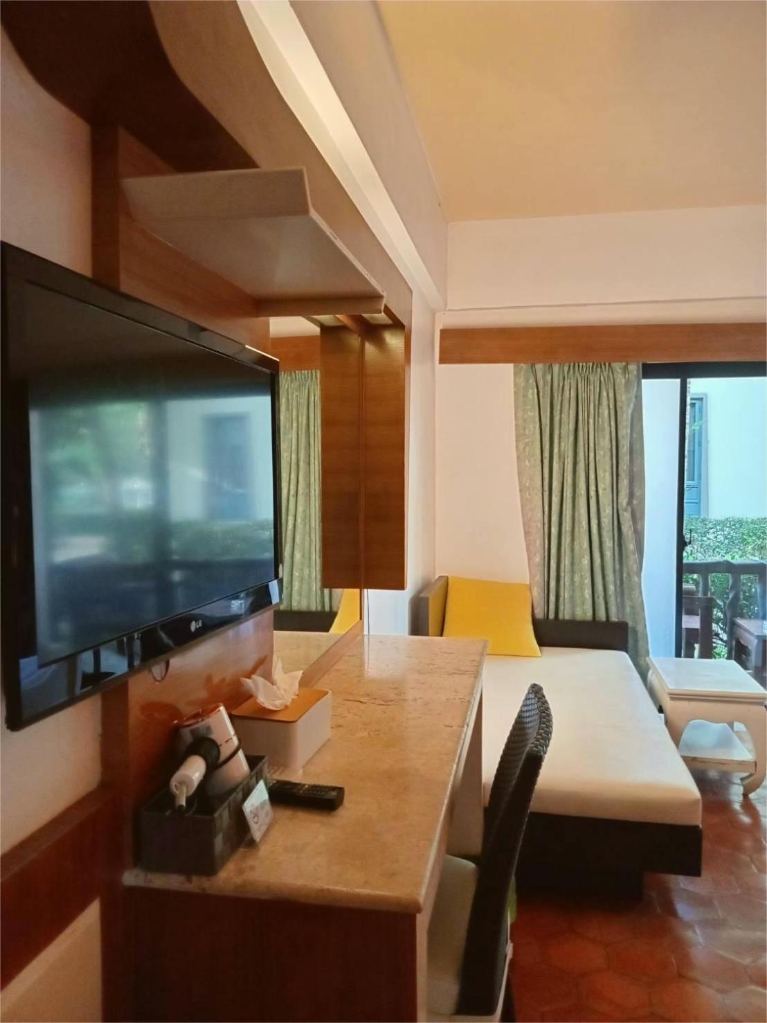 Deluxe Twin Room - Photo 3