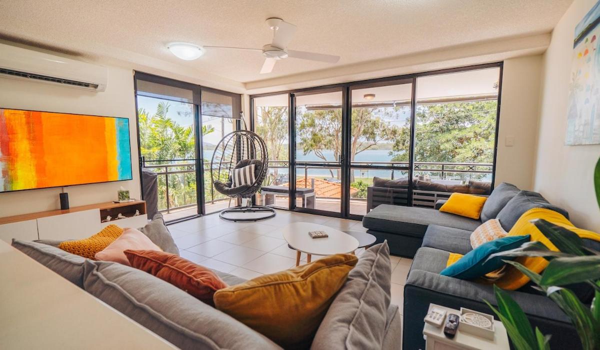 Three-Bedroom Apartment with Water View photo 1