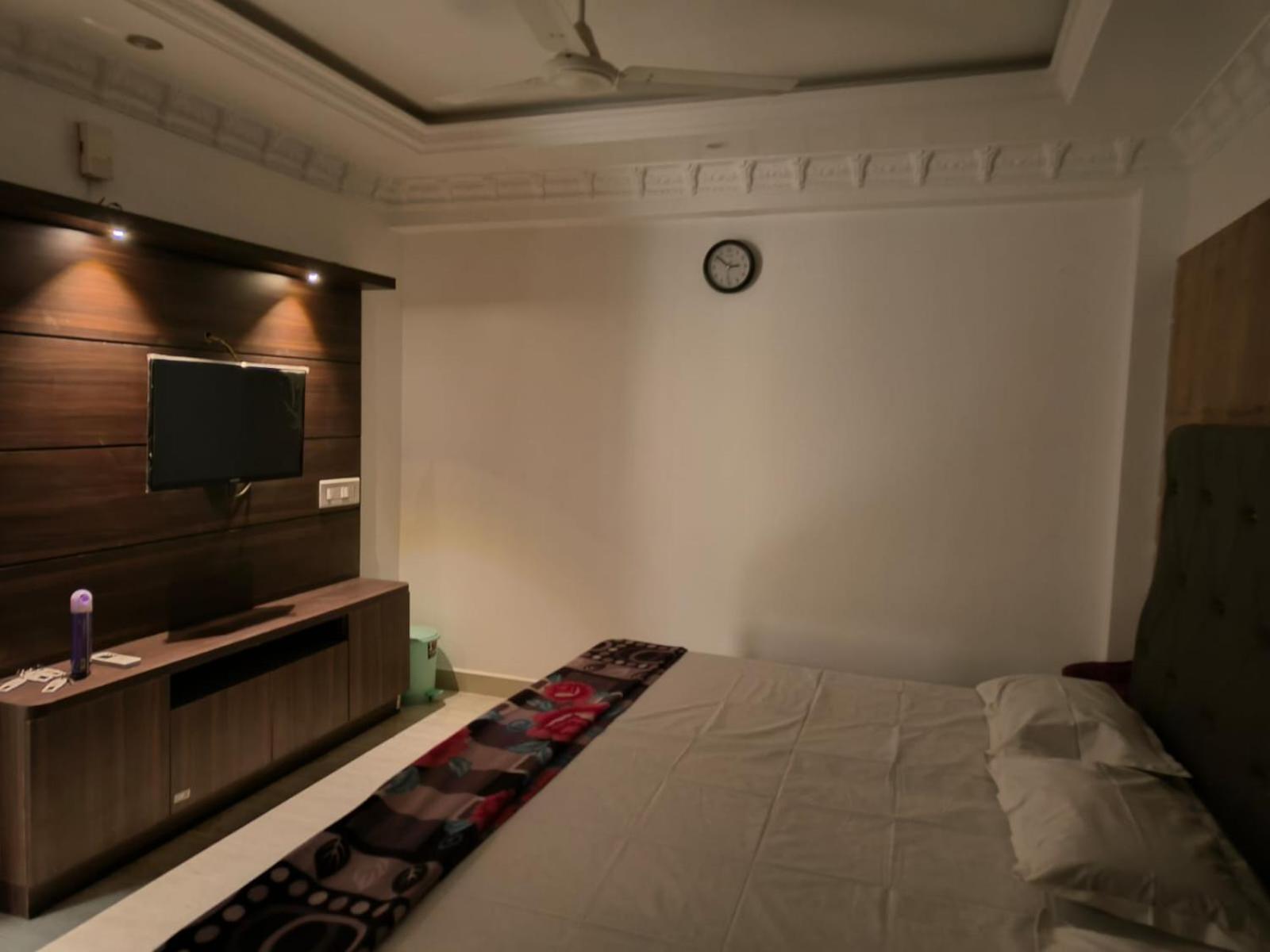Deluxe Triple Room photo 3