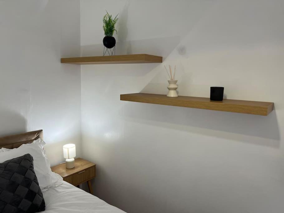 Three-Bedroom Apartment photo 3