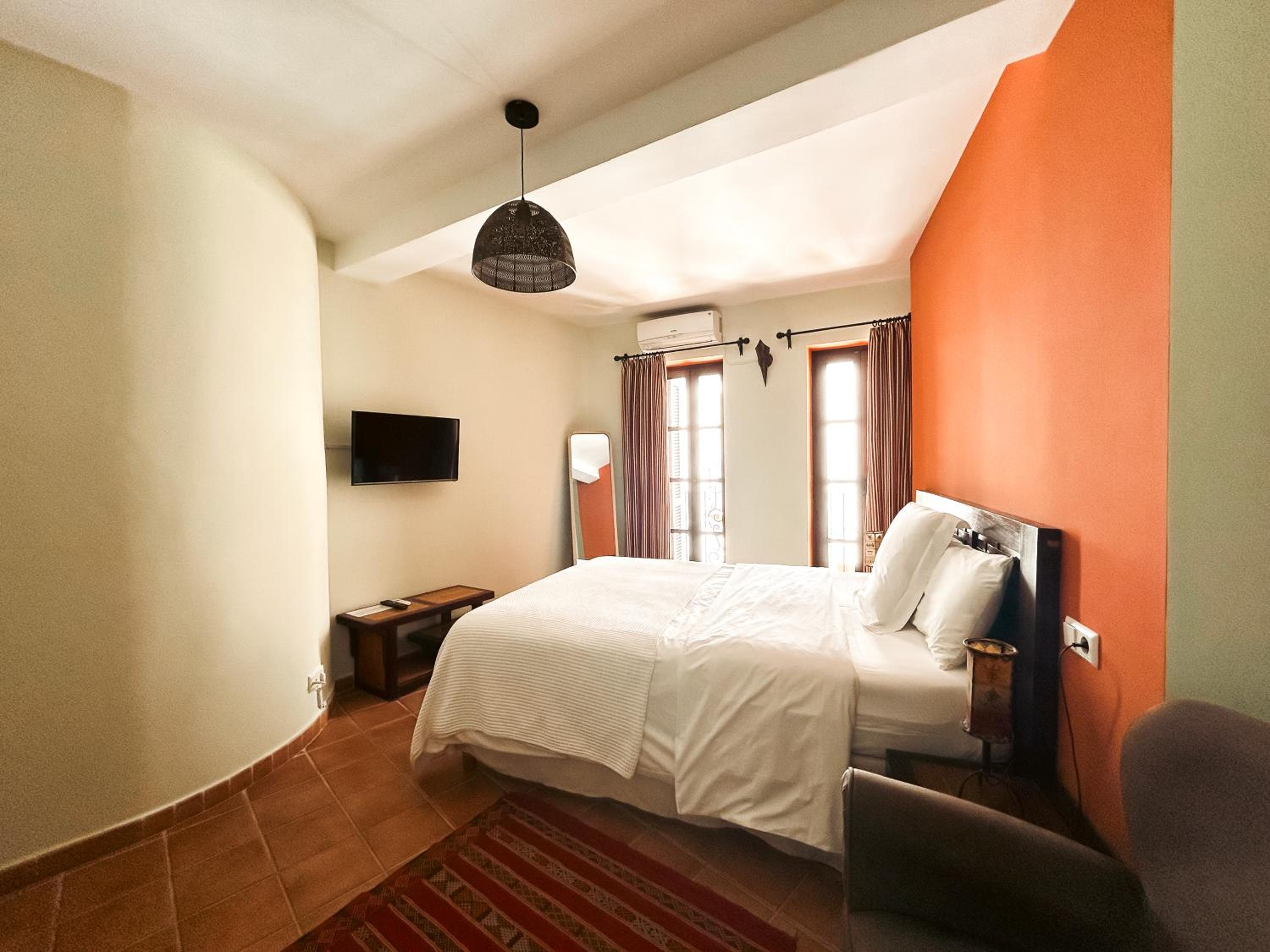 Deluxe Double Room - Photo 3
