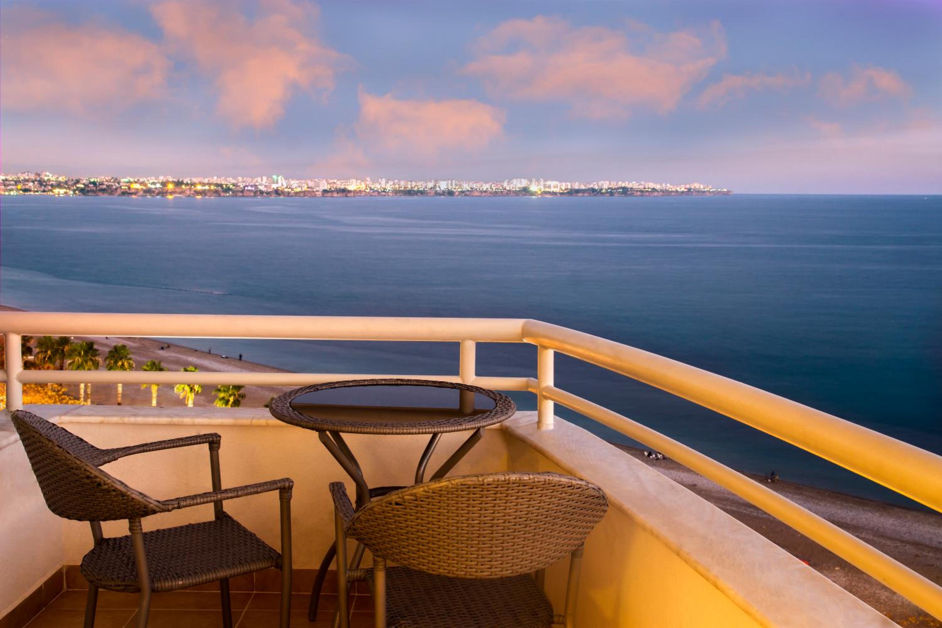 Duplex Suite with Panoramic Sea View