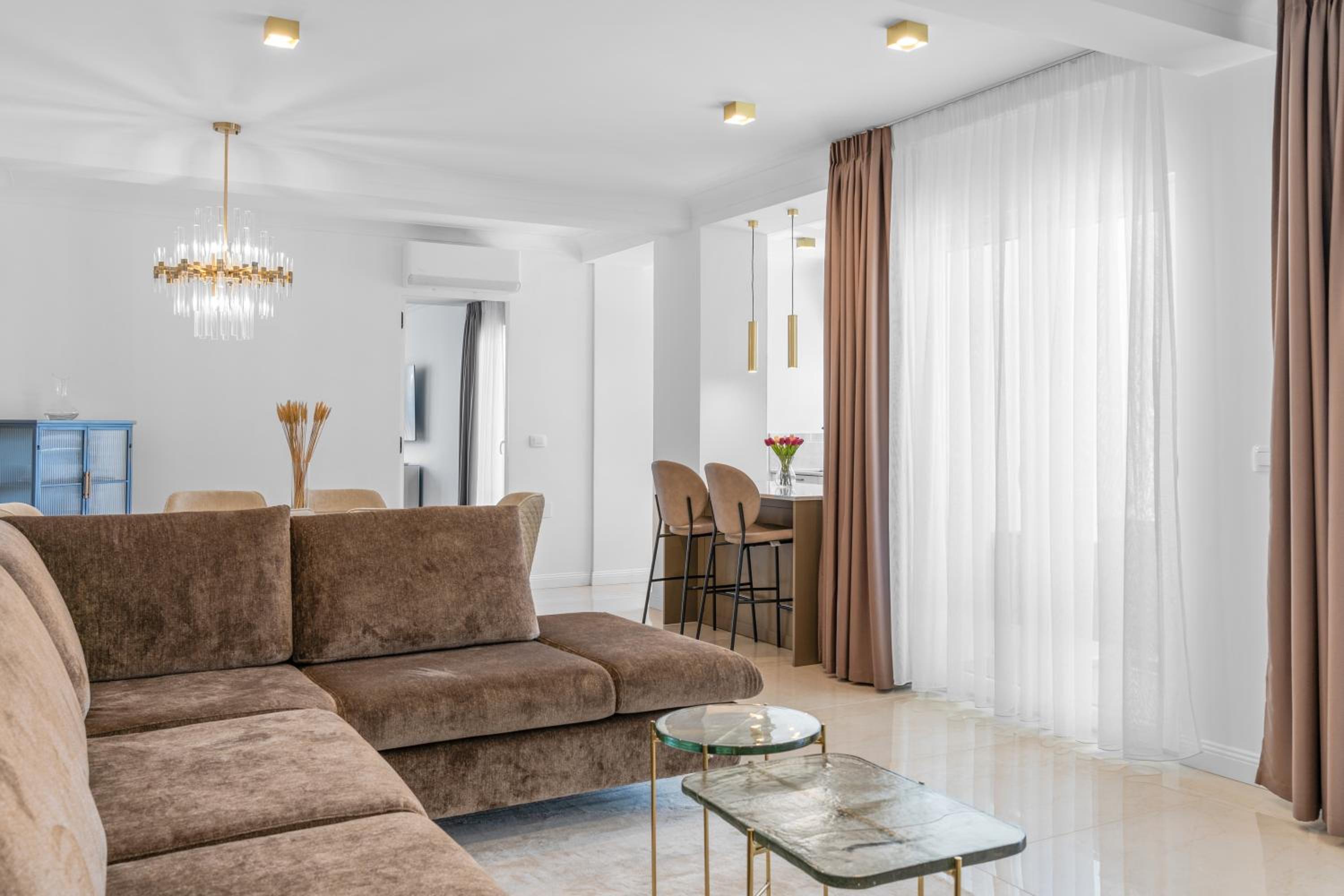 Deluxe One-Bedroom Apartment with Ocean View photo 3