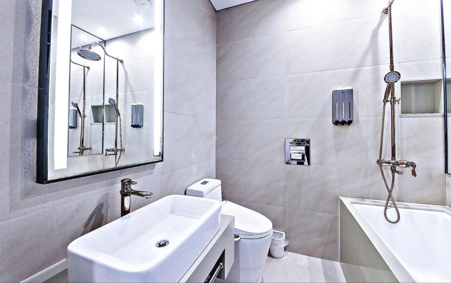 Standard Double Room - Photo 15