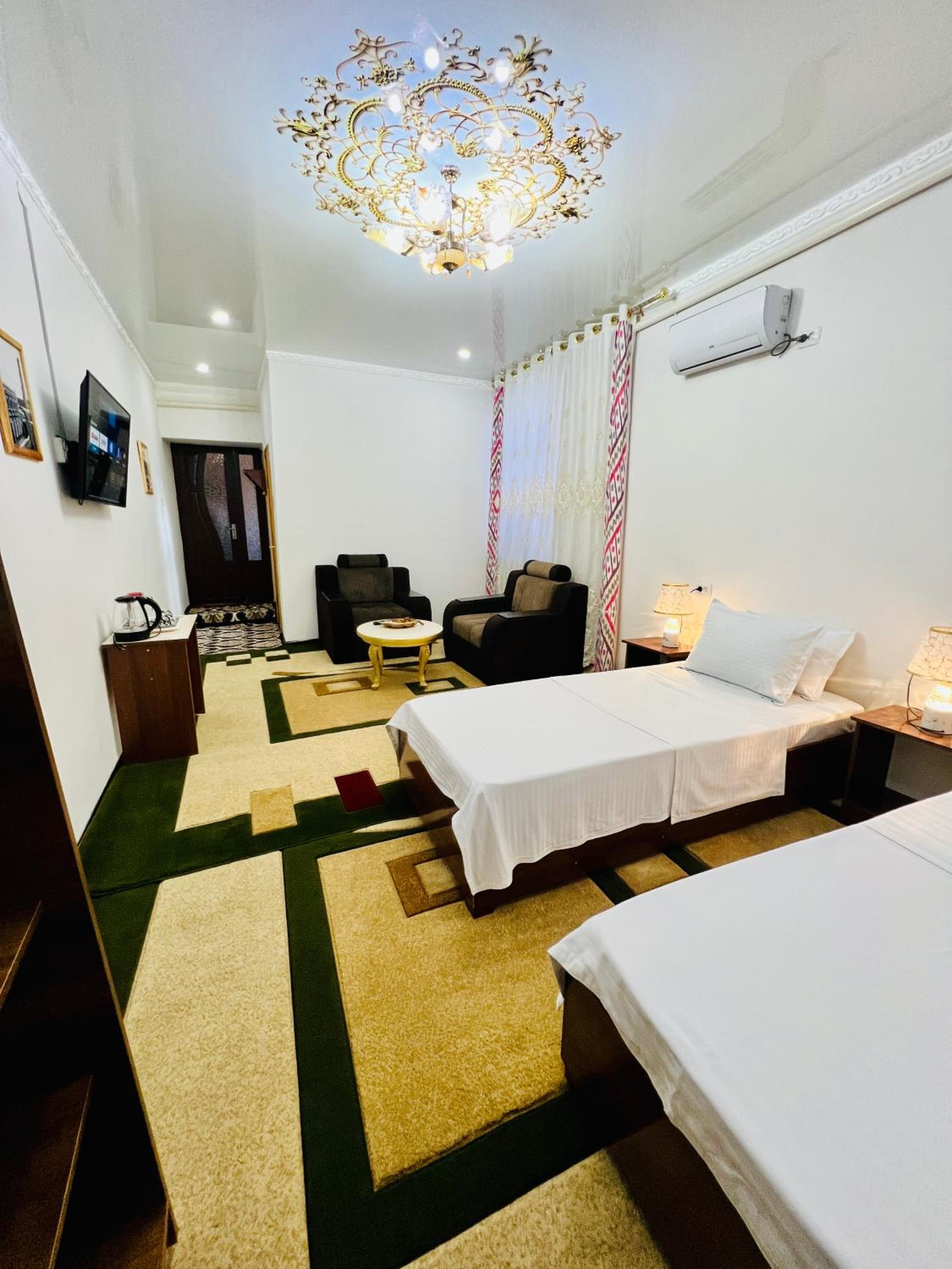Deluxe Twin Room photo 2