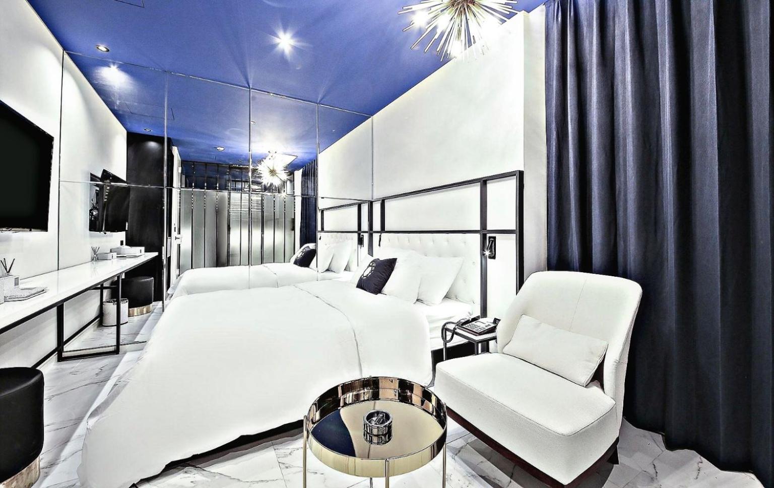 Deluxe Double Room - Photo 5