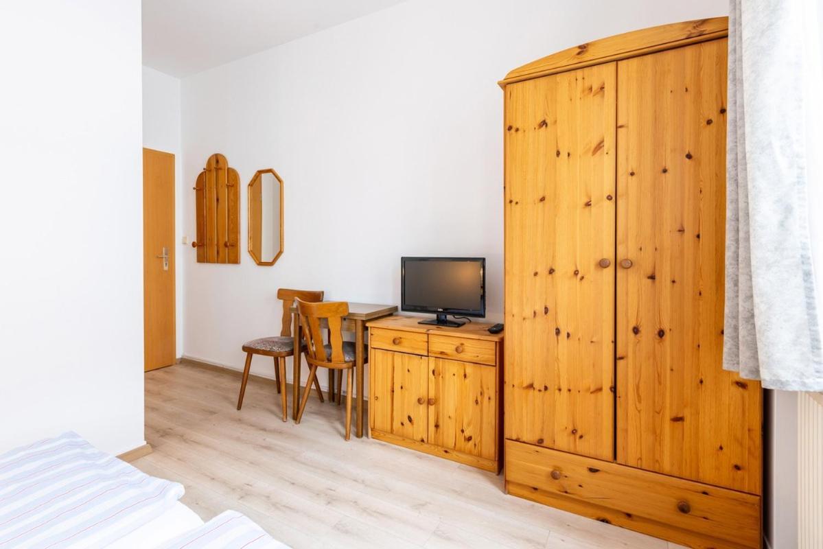 Single Room photo 2