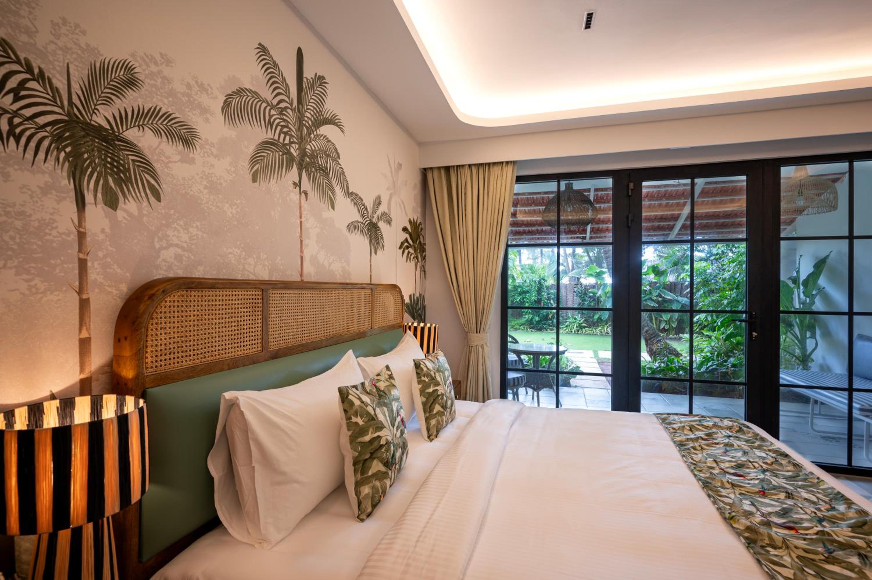 Premium Garden Room with Balcony photo 3