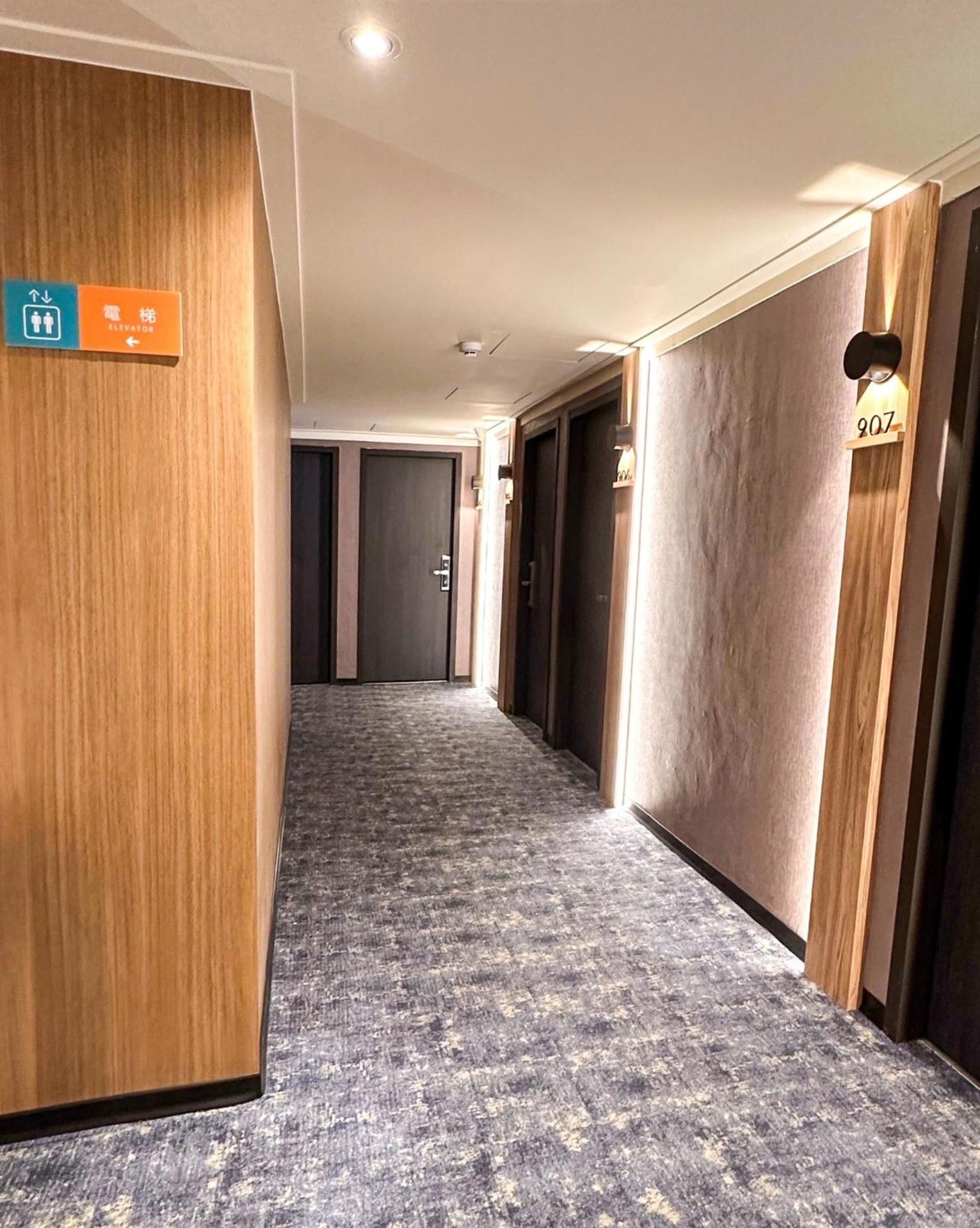 Standard Twin Room - Photo 1