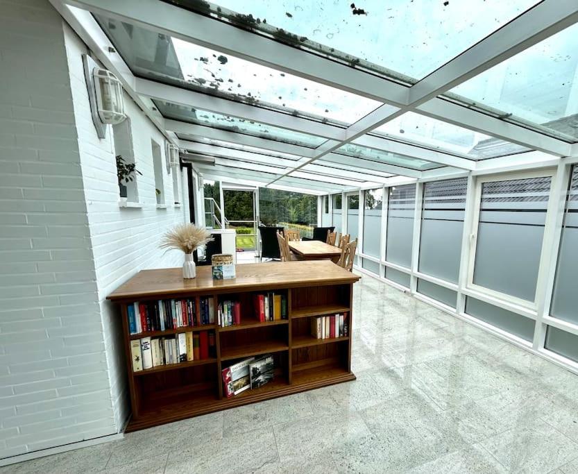 Four-Bedroom House photo 2